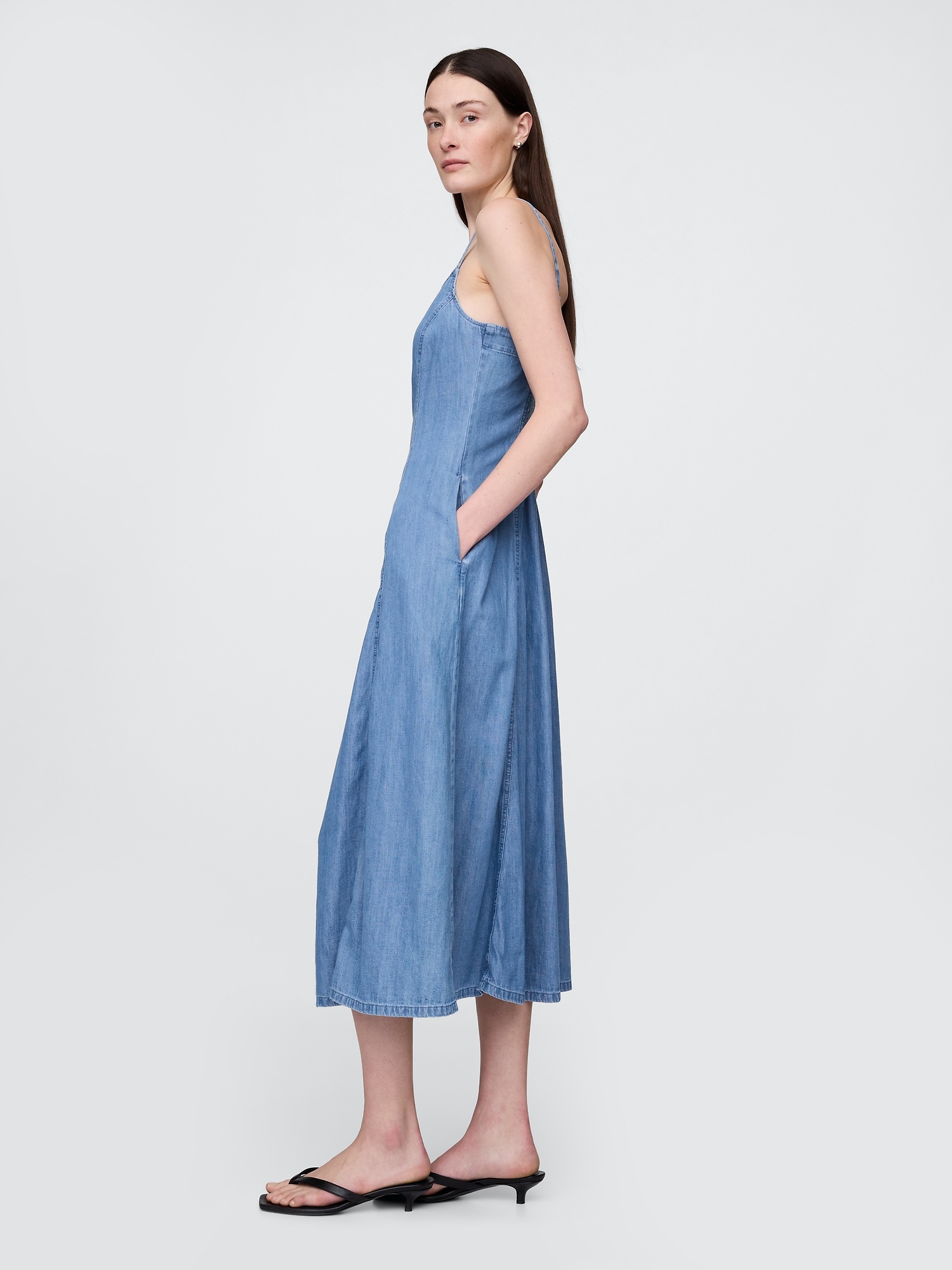 GAP Denim maxi dress with pockets - Women&#039;s