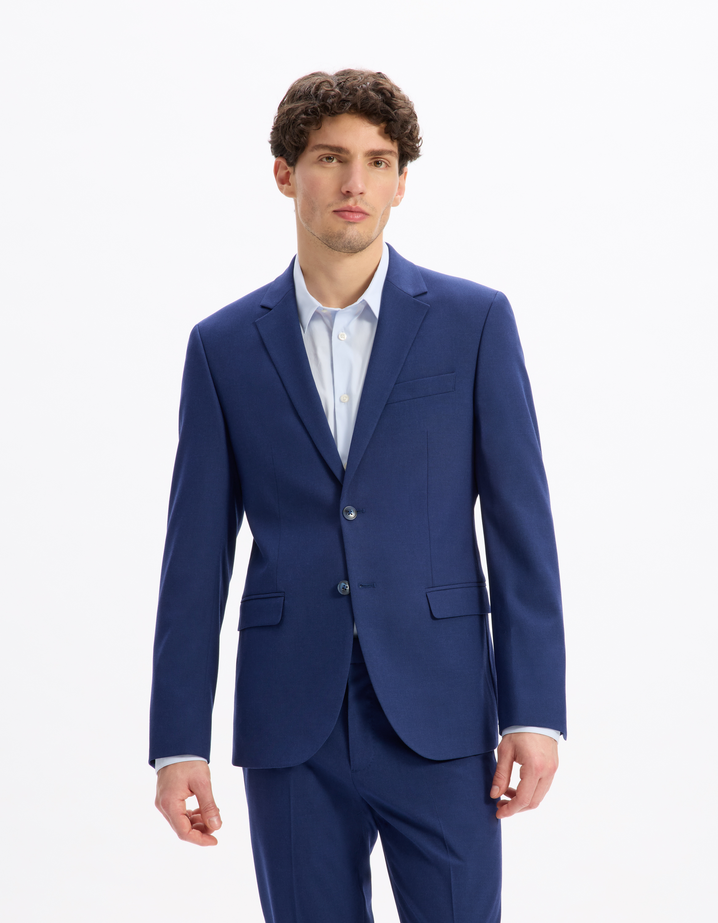 Sacou barbati, Celio