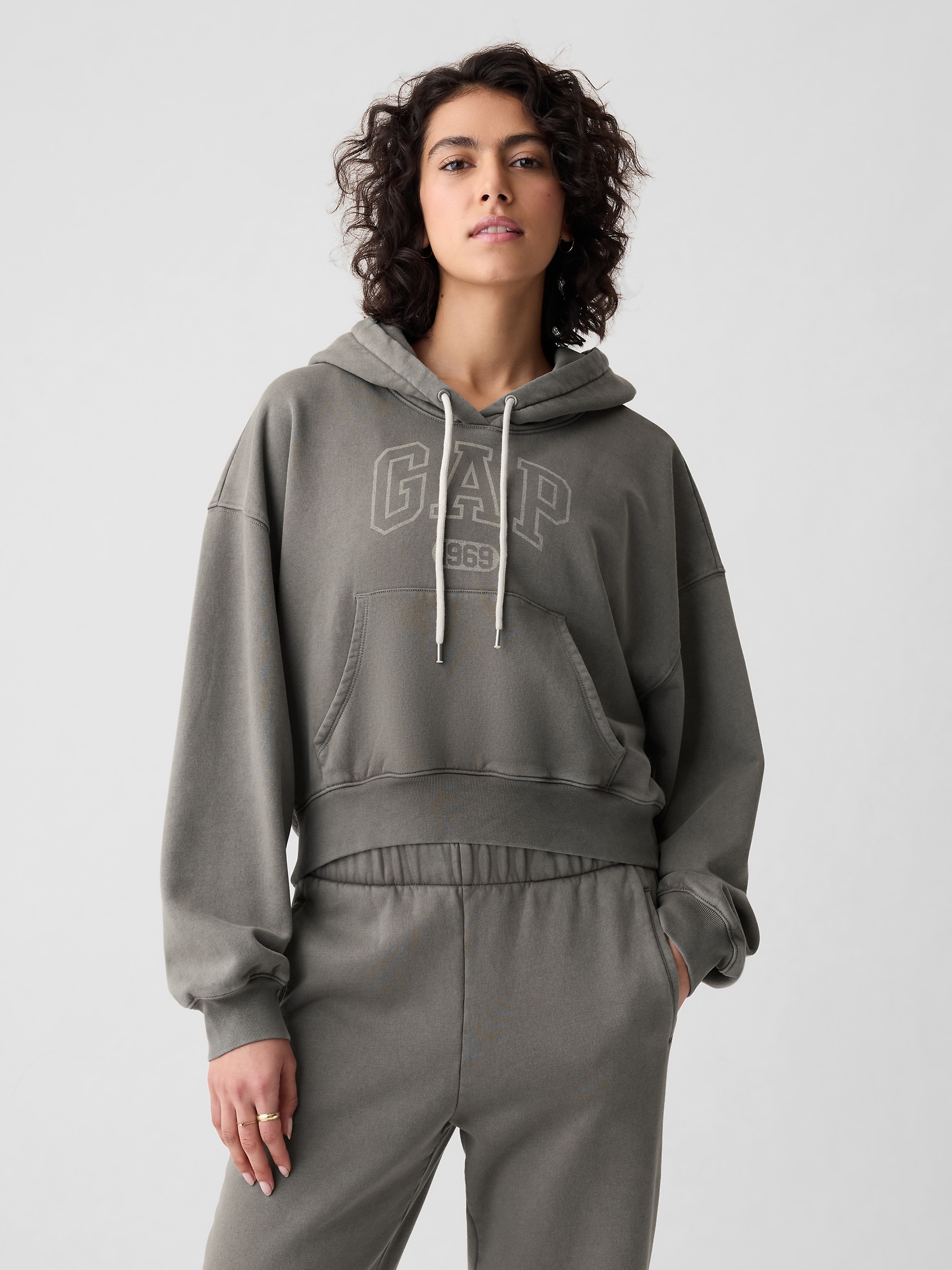 GAP Crop Hoodie - Women