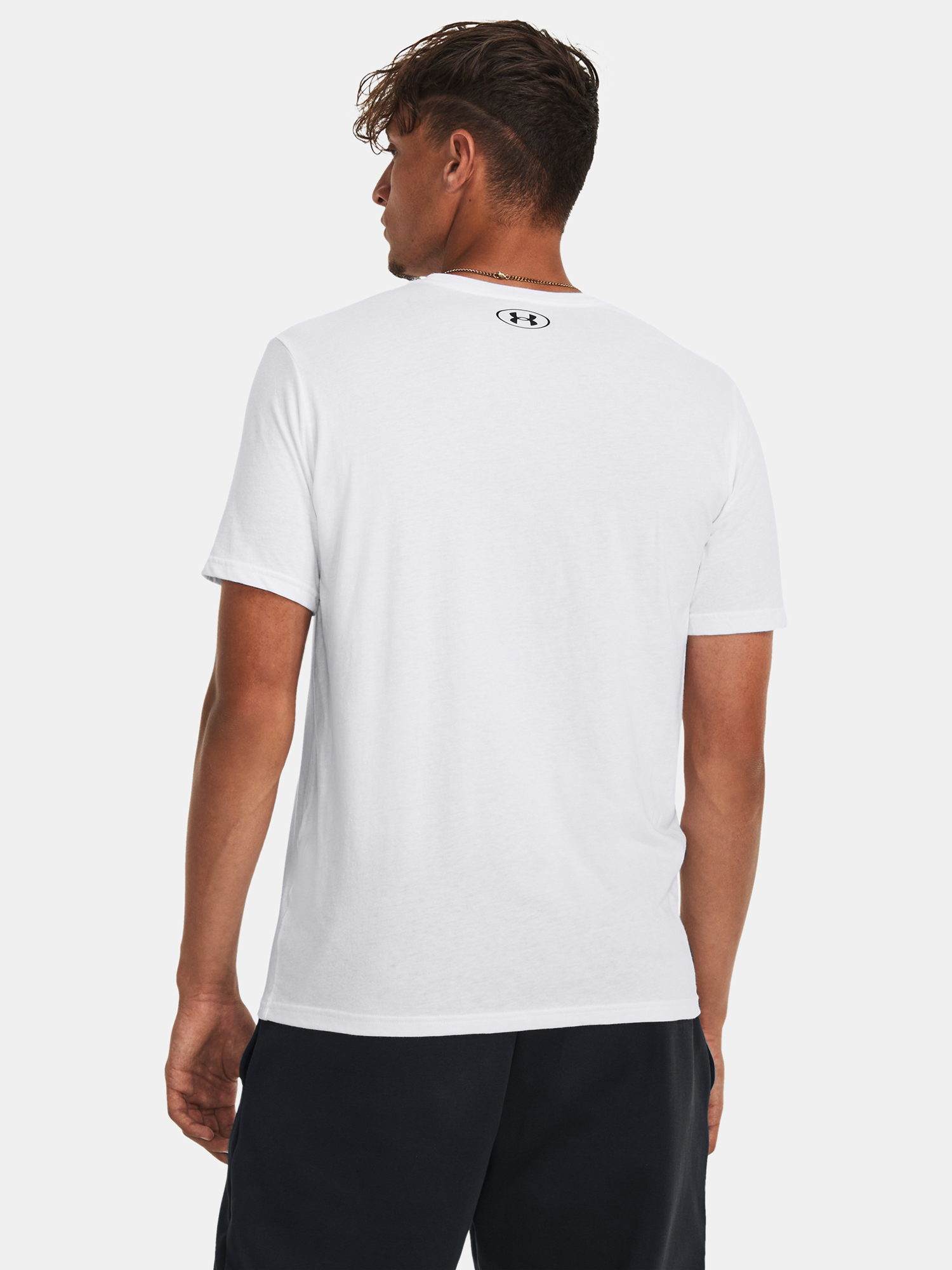 Men's T-shirt Under Armour UA CAMO CHEST STRIPE SS-WHT - Men's