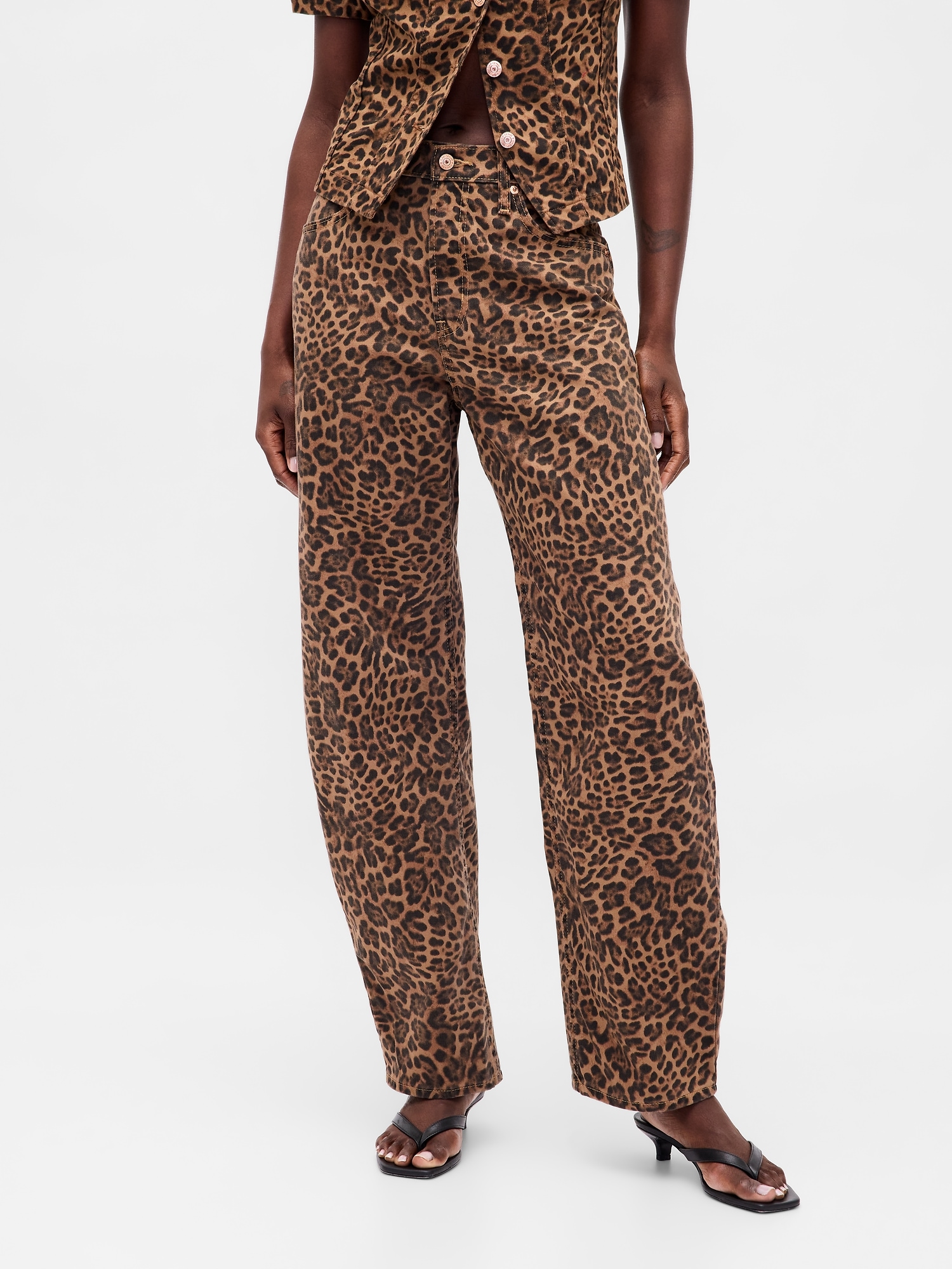 Blugi GAP Barrel High Rise - pentru femei