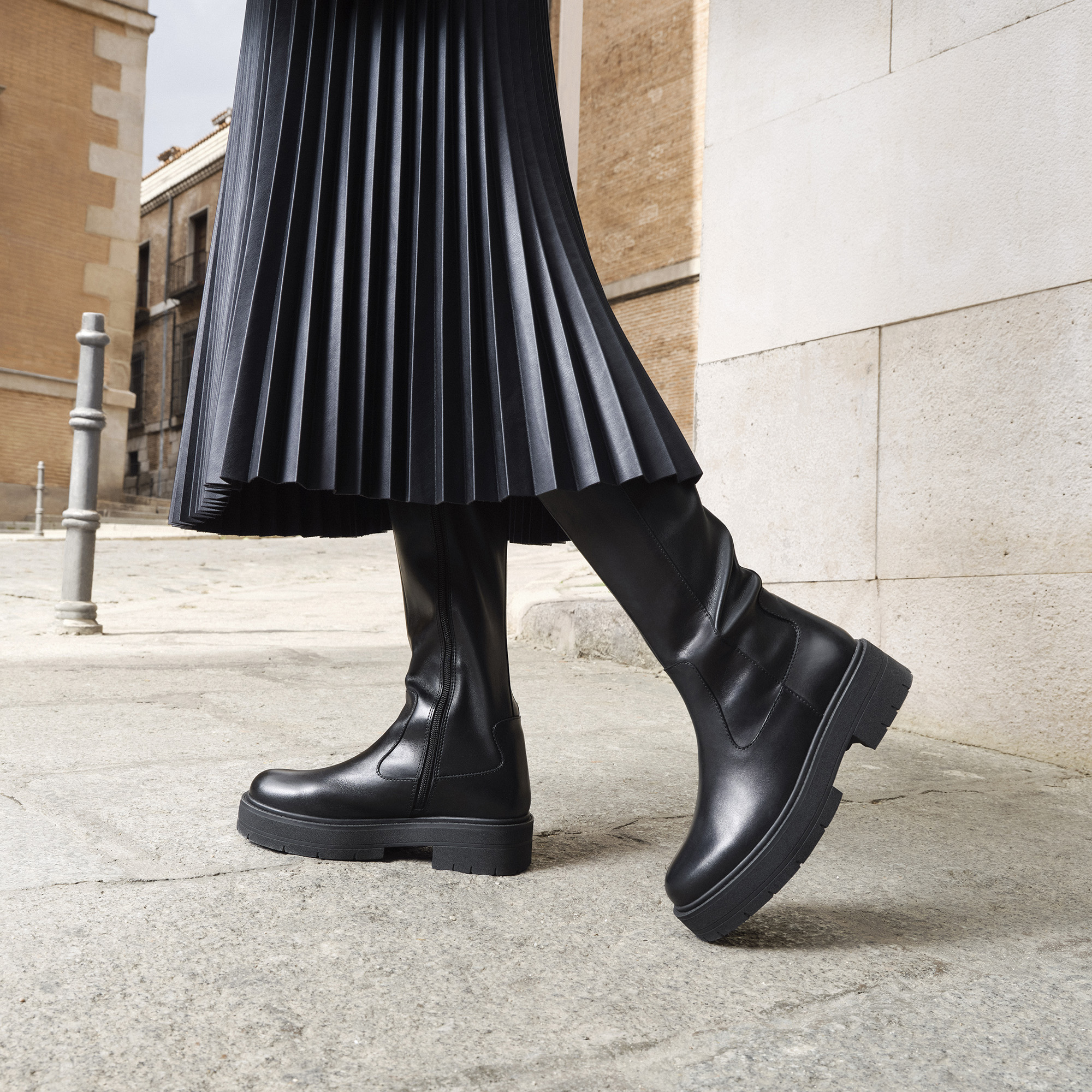 Black women&#039;s boots Geox Spherica Ec7 - Women&#039;s