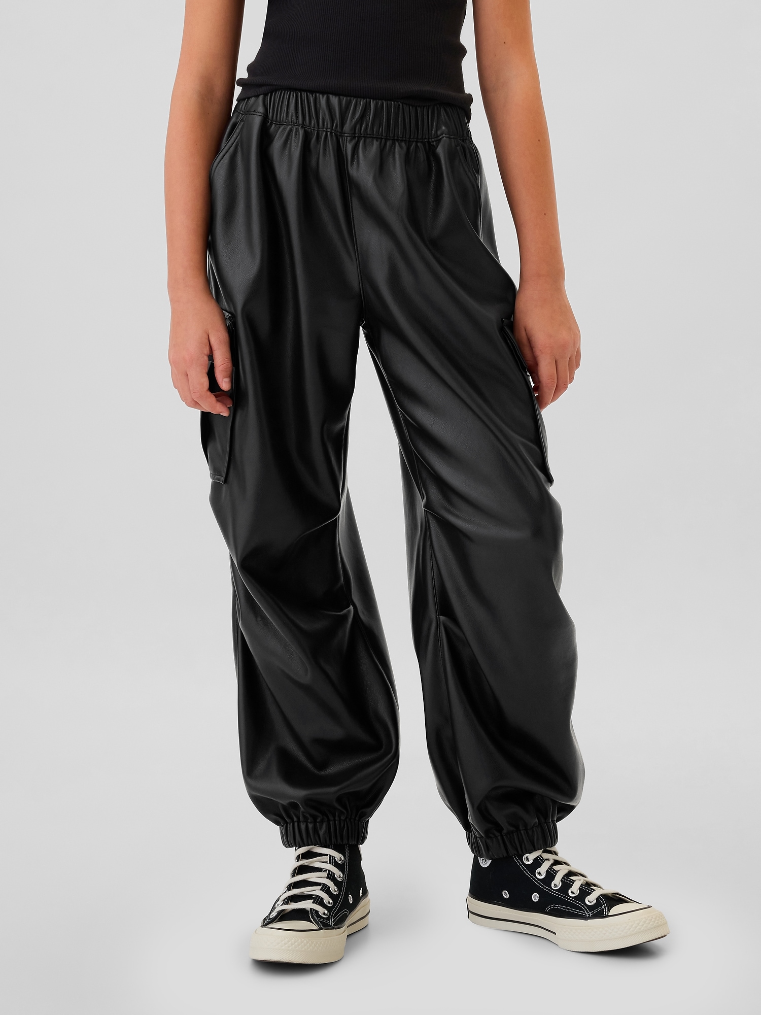 GAP Children&#039;s leatherette cargo pants - Girls