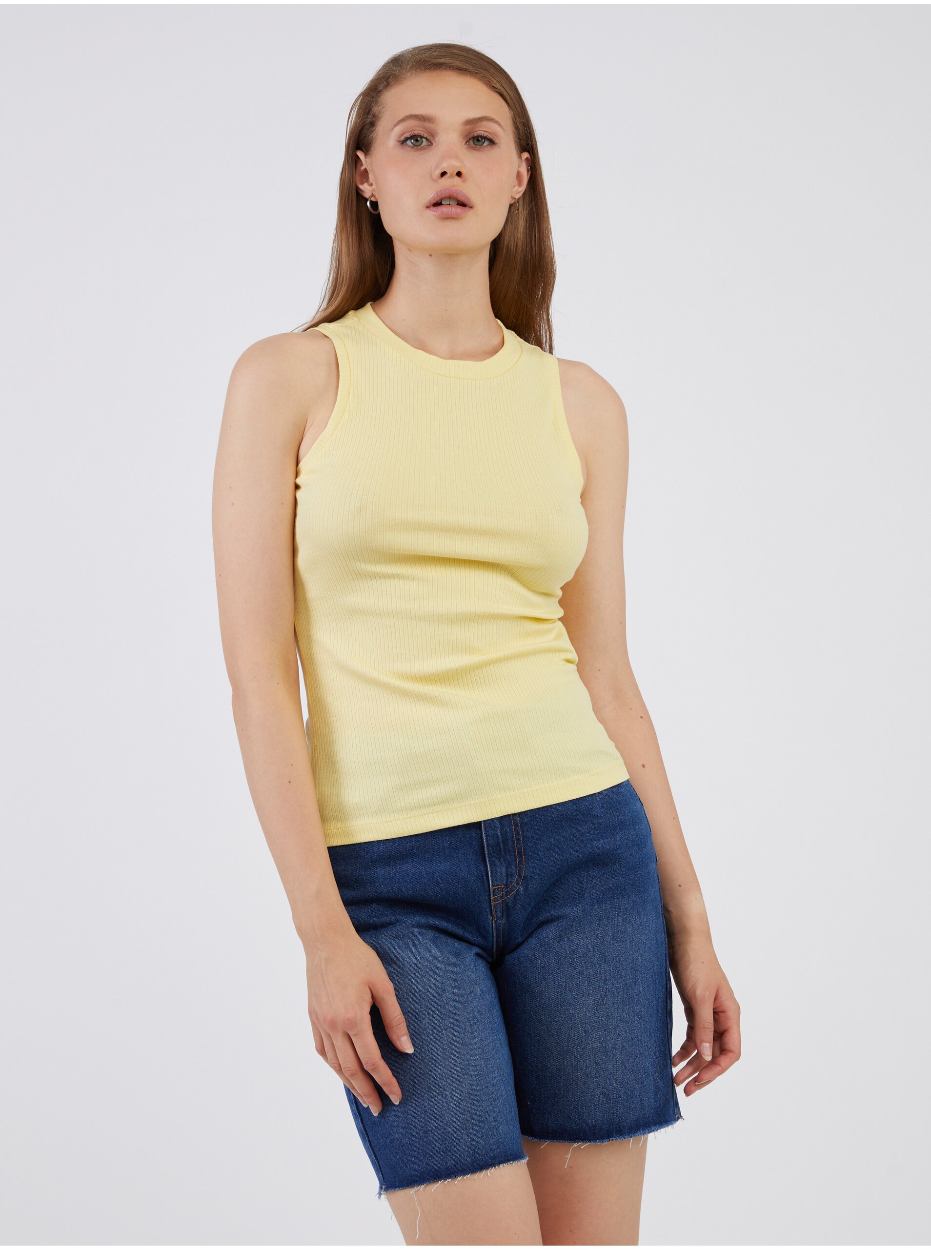 Topuri si tricouri pentru femei AWARE by VERO MODA - galben