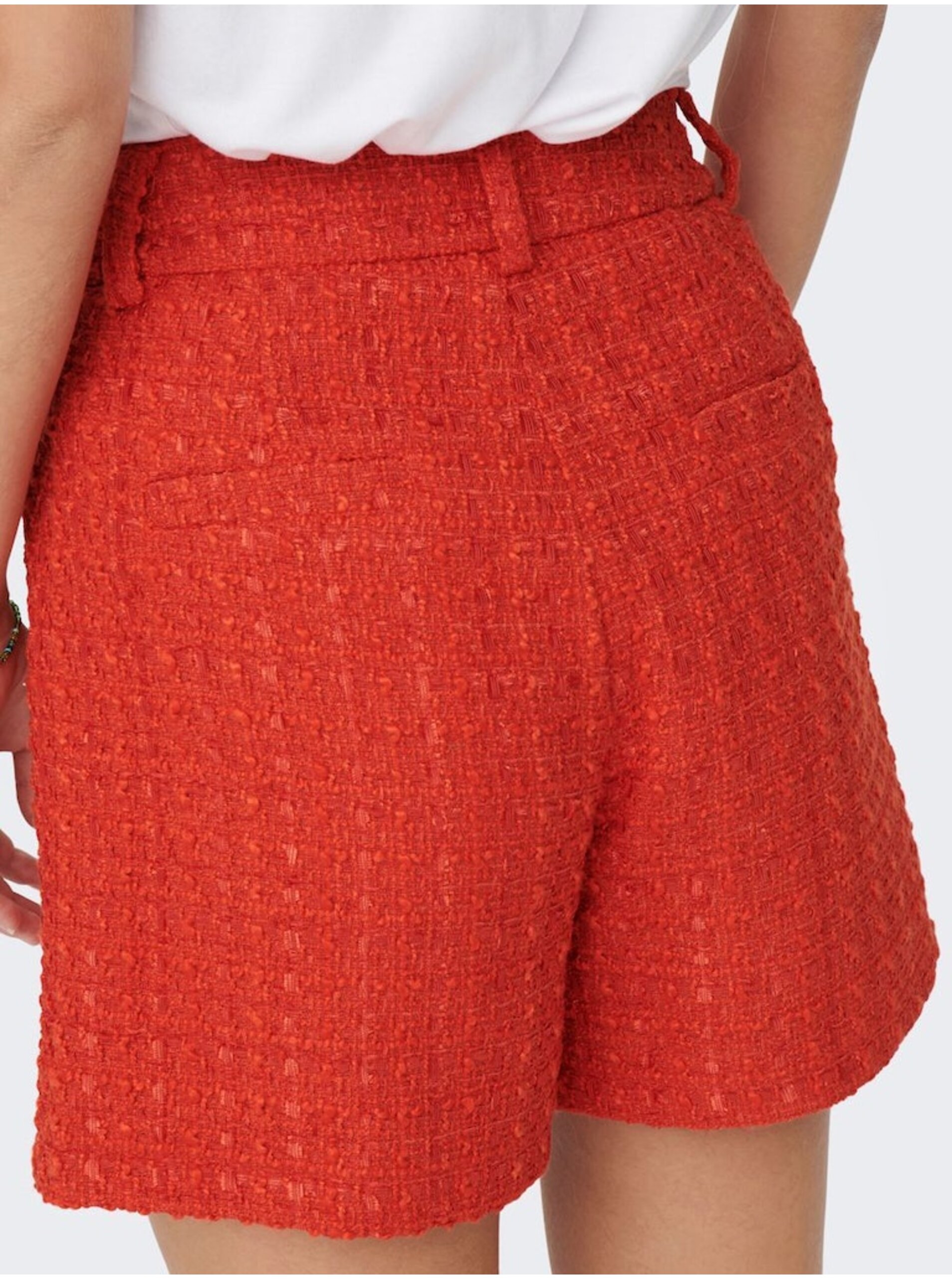 Pantaloni scurti pentru femei ONLY - rosu