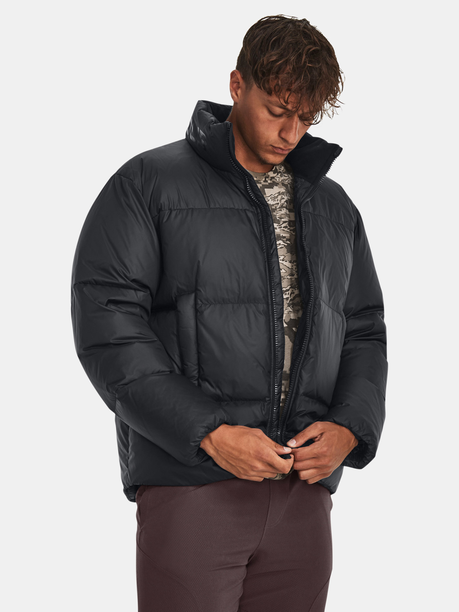 Čierna páperová bunda Under Armour UA CGI DOWN PUFFER JKT