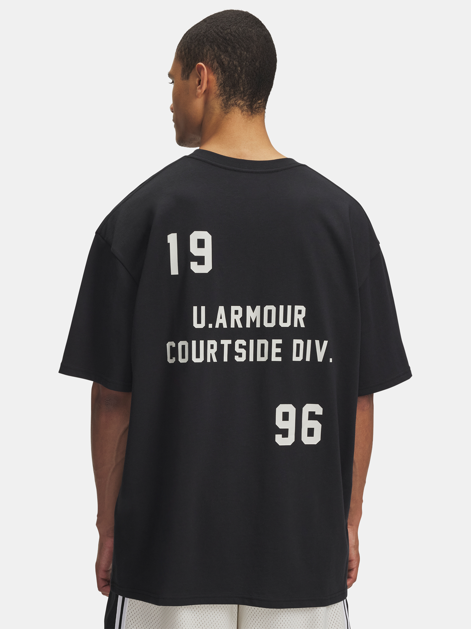 Men's T-shirt Under Armour UA M HWT OS Hoops Courtside-BLK - Men's