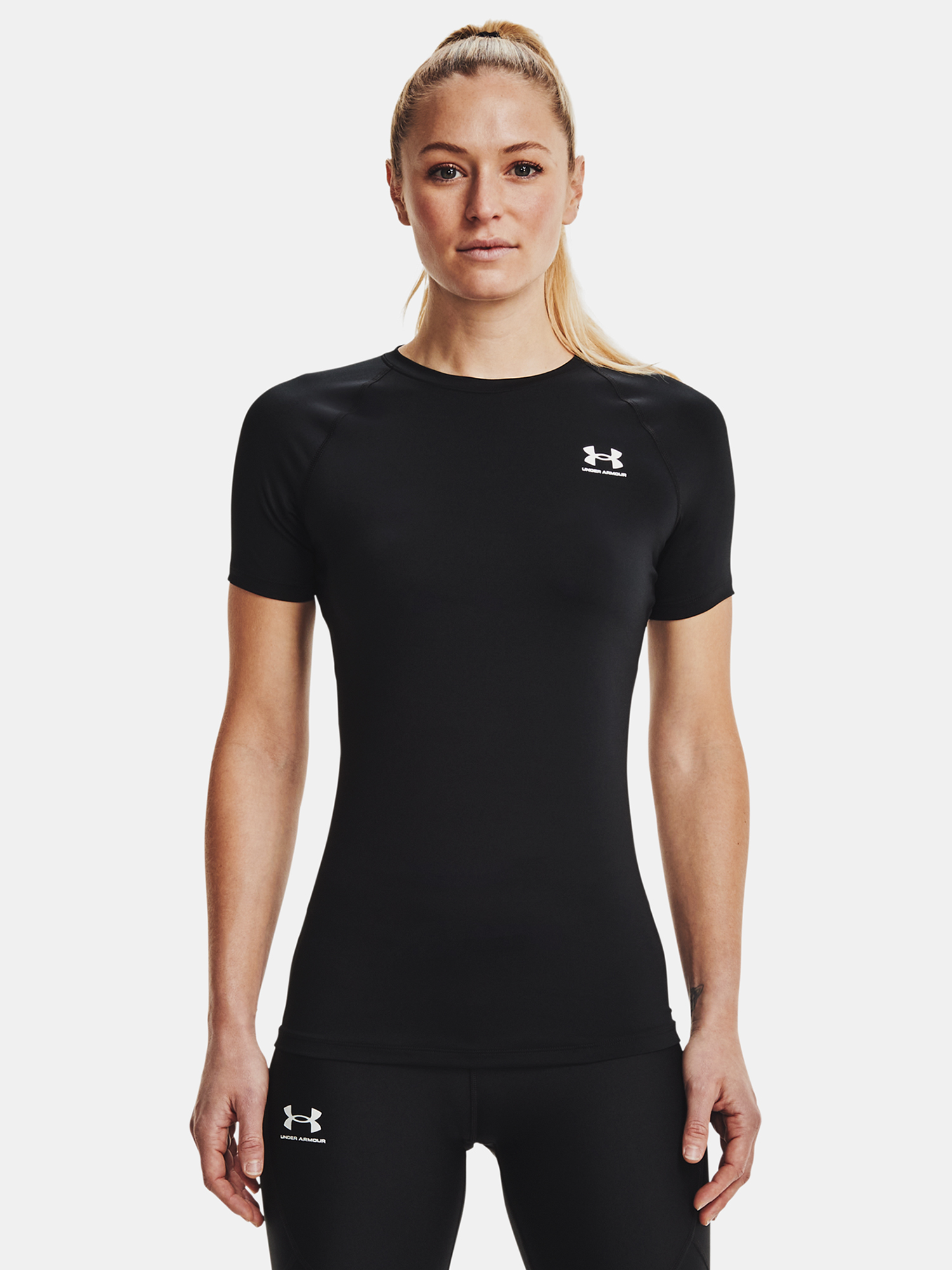 Športové topy pre ženy Under Armour - čierna