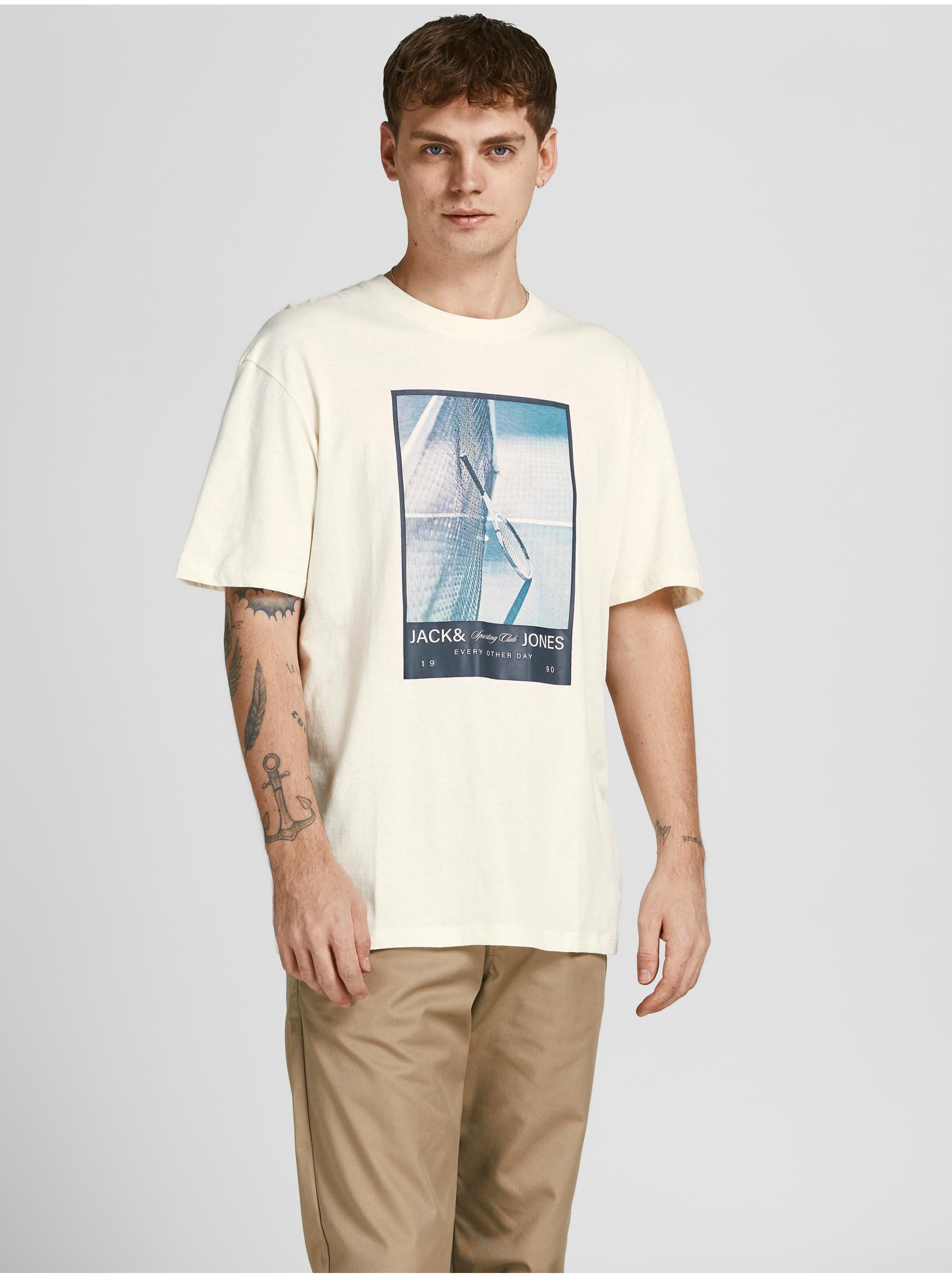 cream-t-shirt-with-jack-jones-print-men