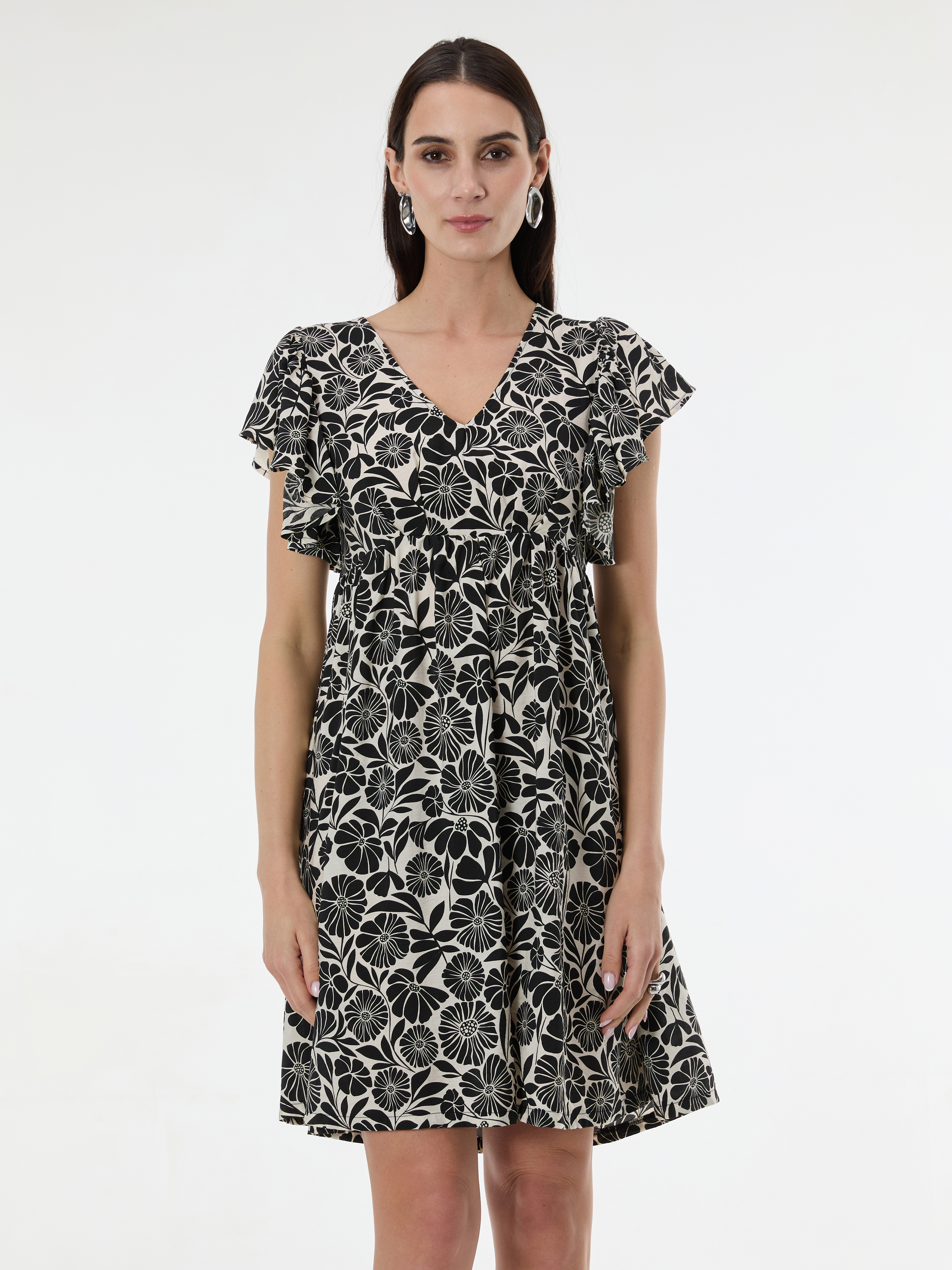 Черна рокля с шарки ORSAY