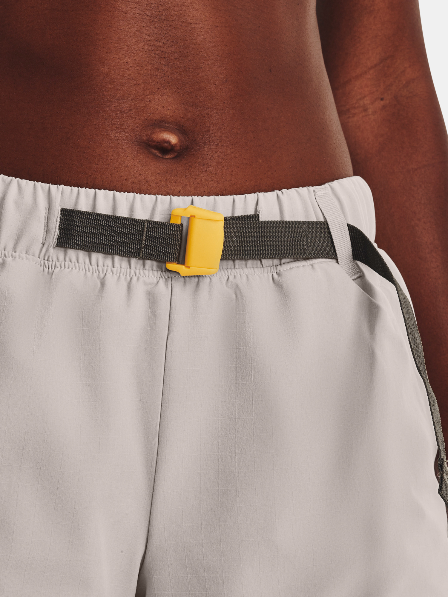 Pantaloni si pantaloni scurti pentru femei Under Armour - gri, gri inchis