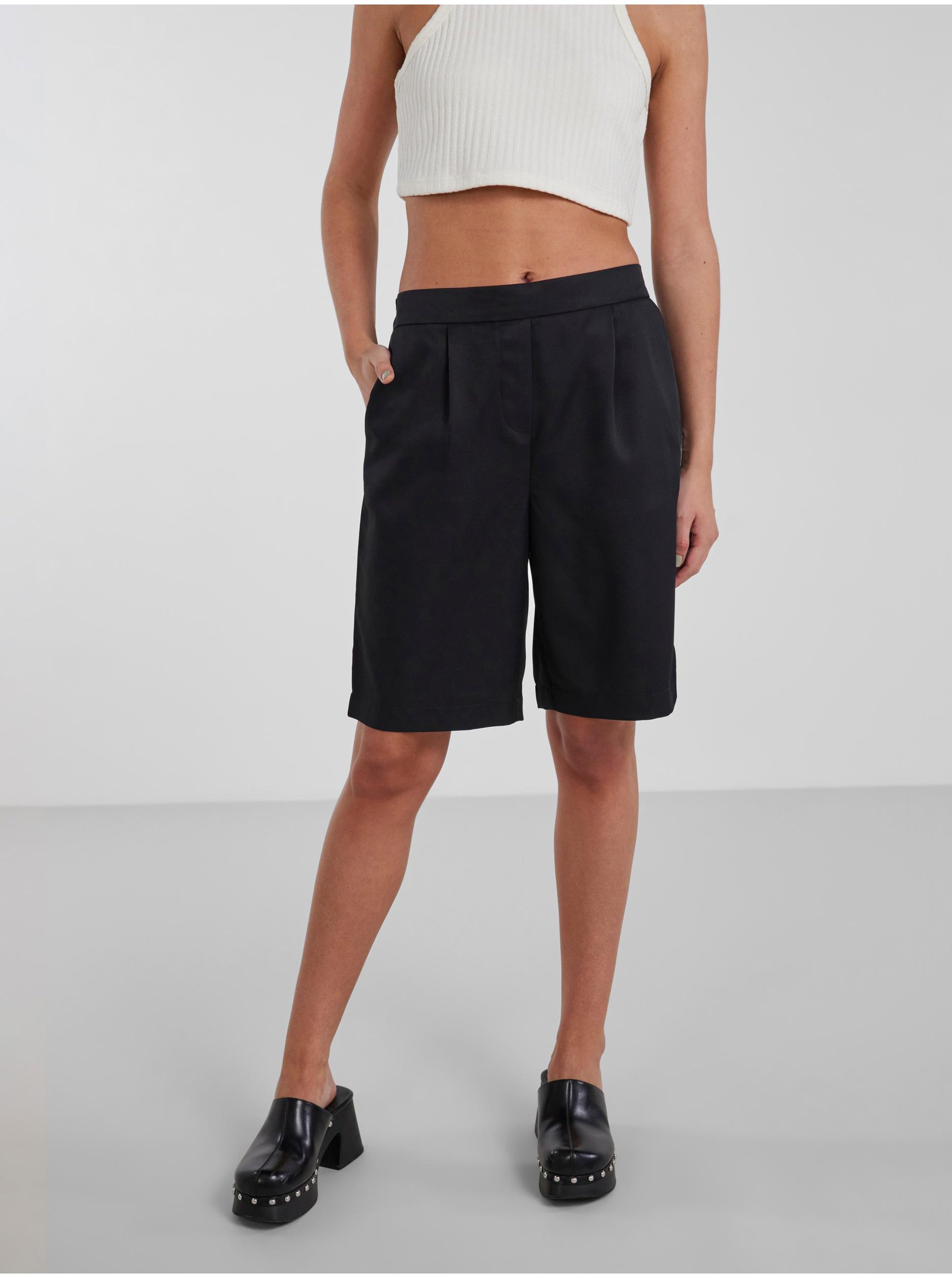 Women's Black Shorts Pieces Tally - Women's