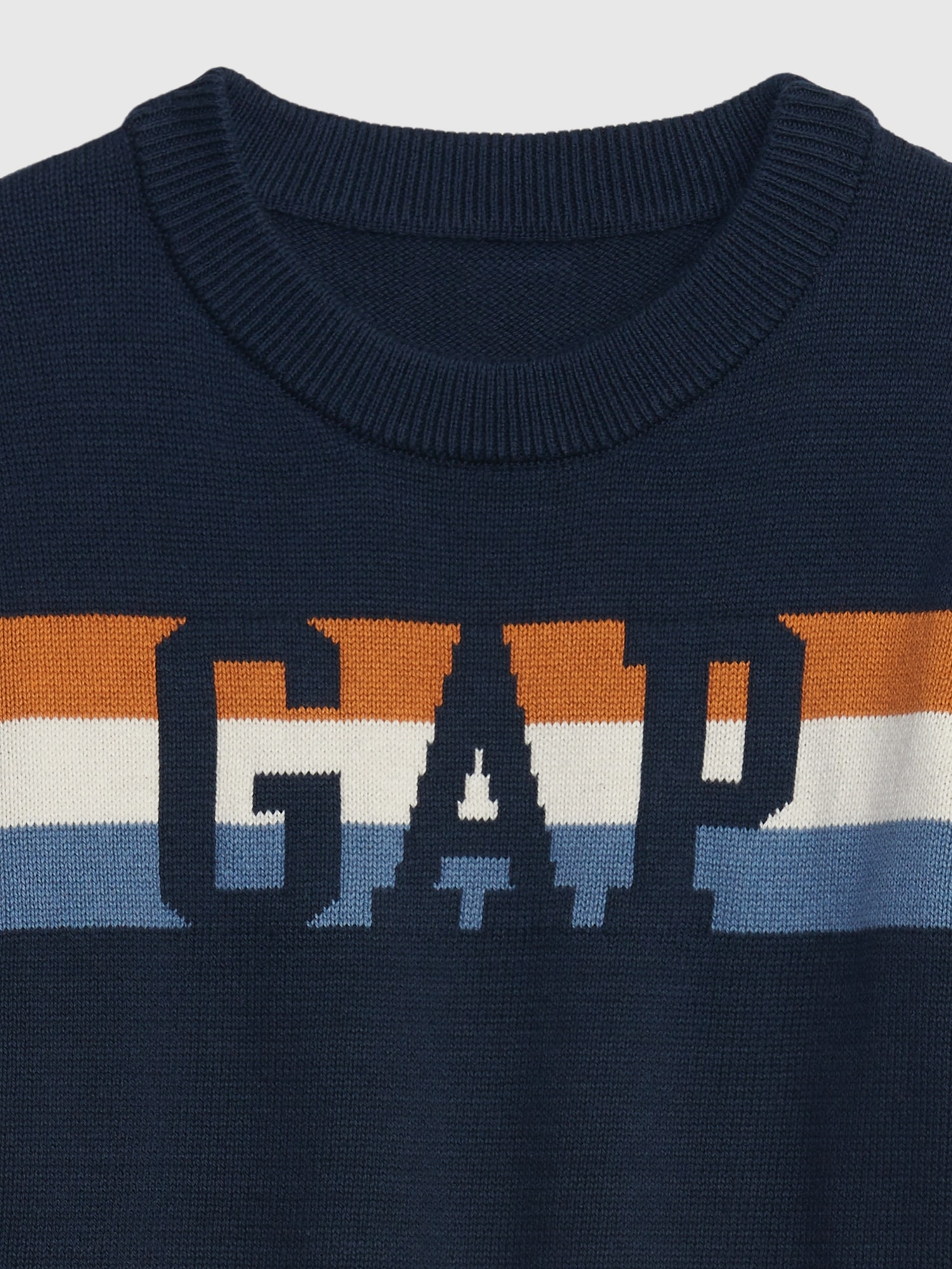 GAP - albastru inchis, rosu, alb, albastru