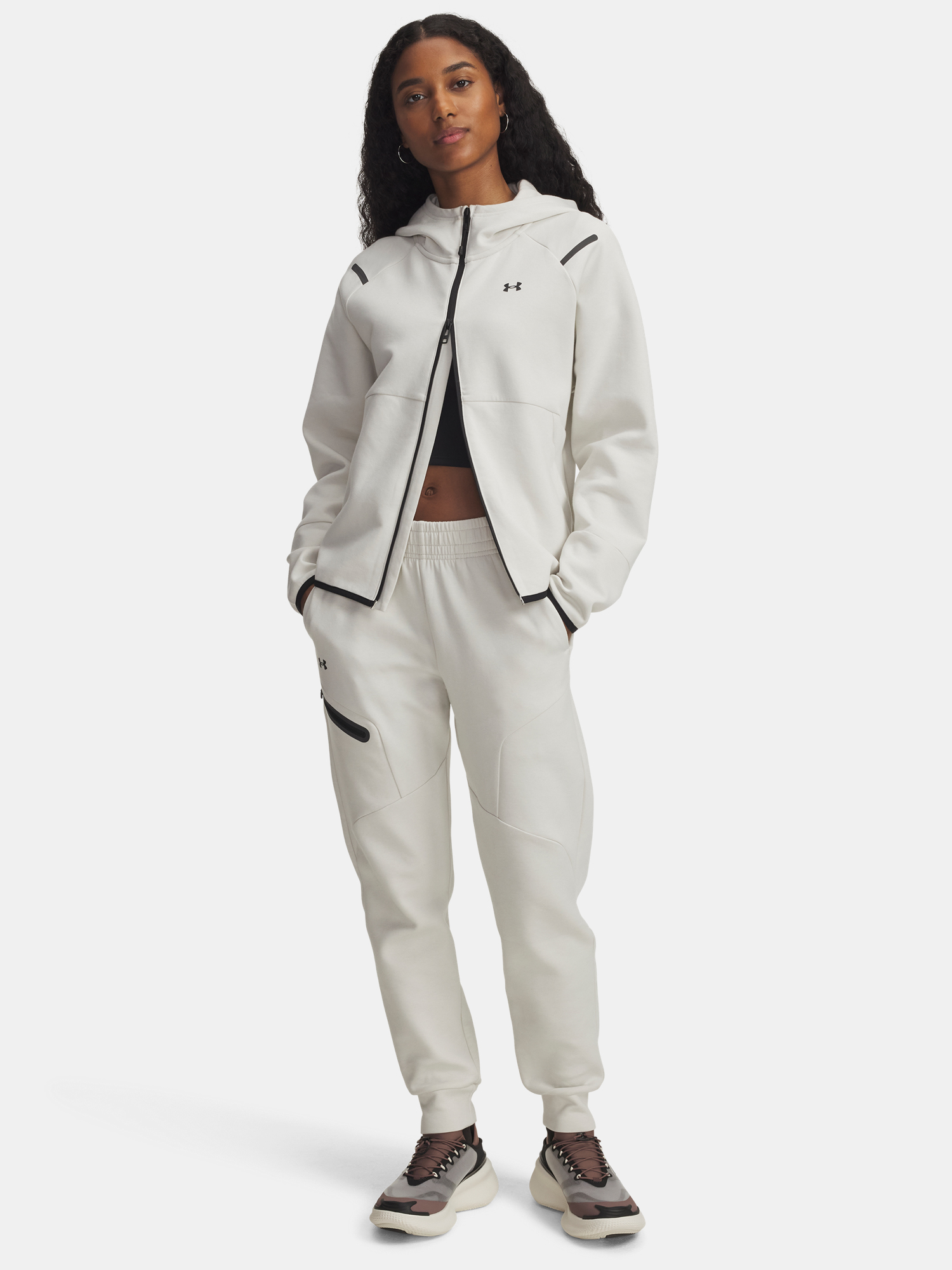 Women&#039;s sweatpants Under Armour Unstoppable Flc Jogger-WHT - Women&#039;s