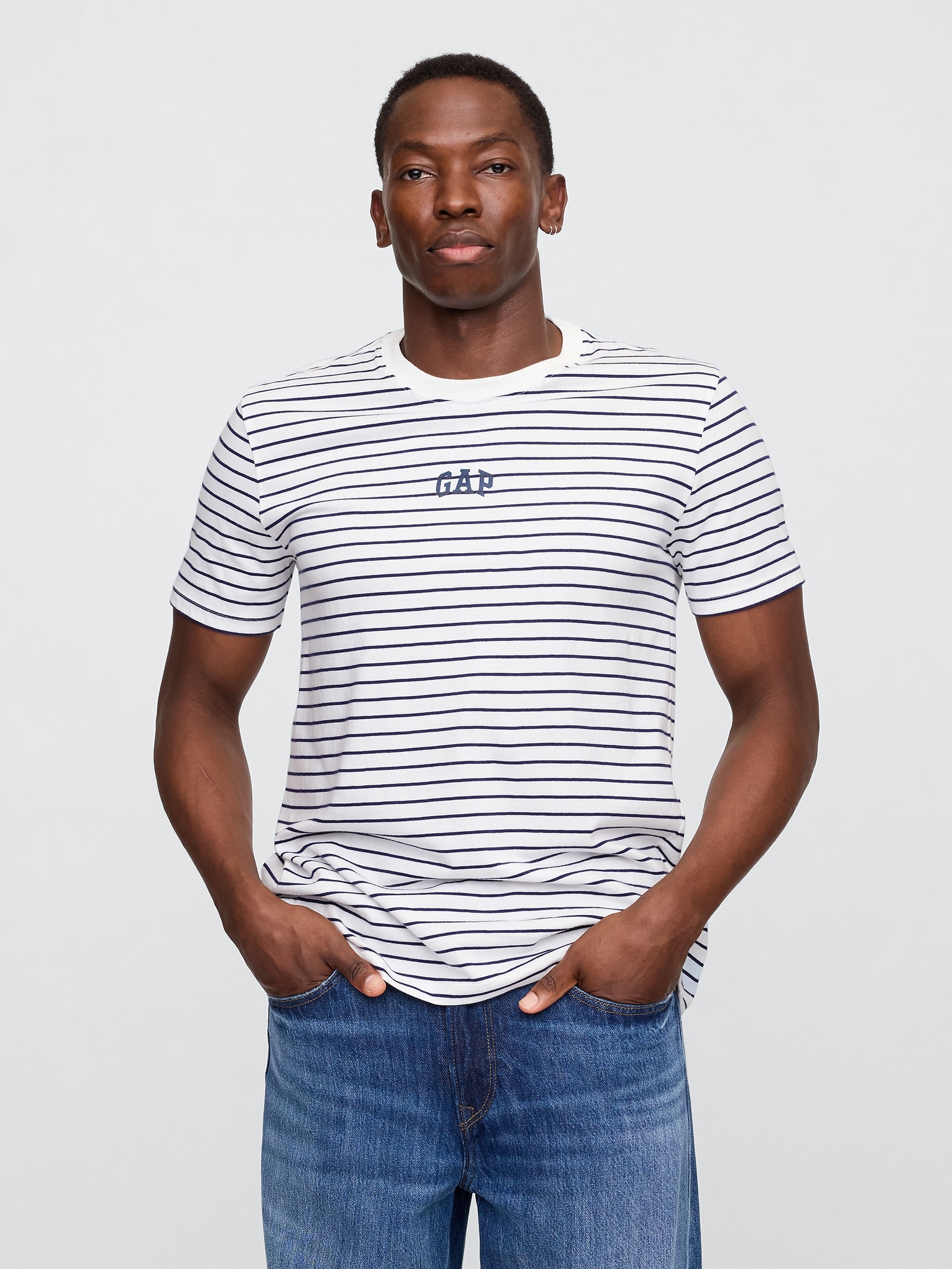 GAP T-shirt with Everyday Soft logo - Mens