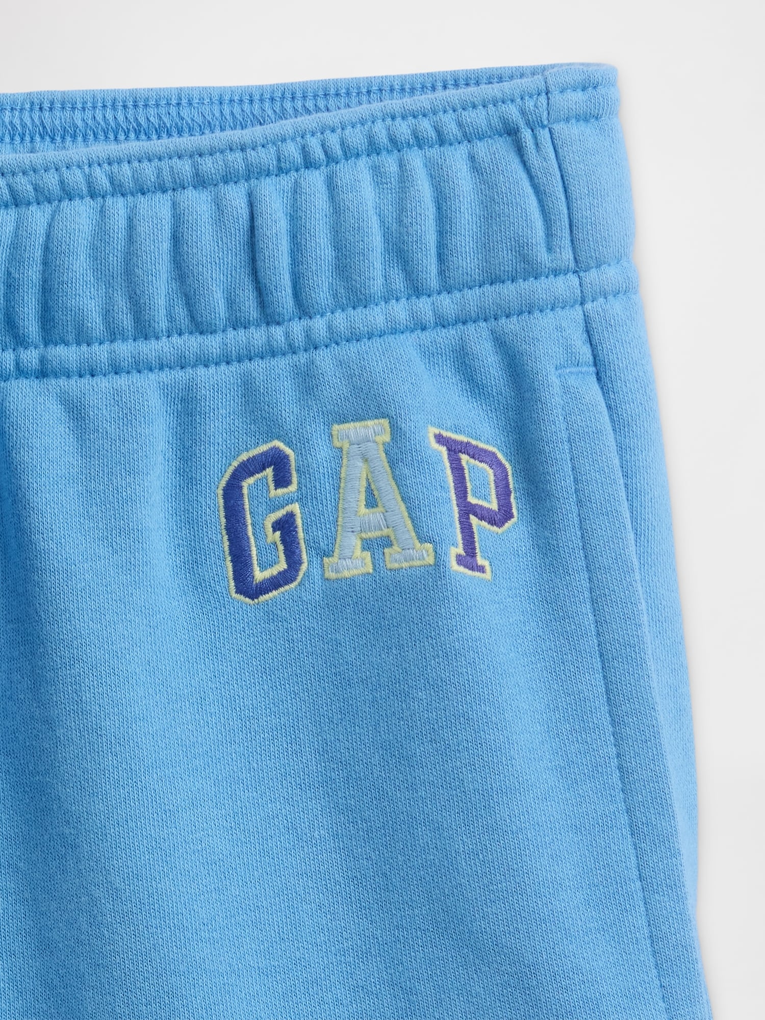 GAP Children&#039;s shorts with logo - Boys