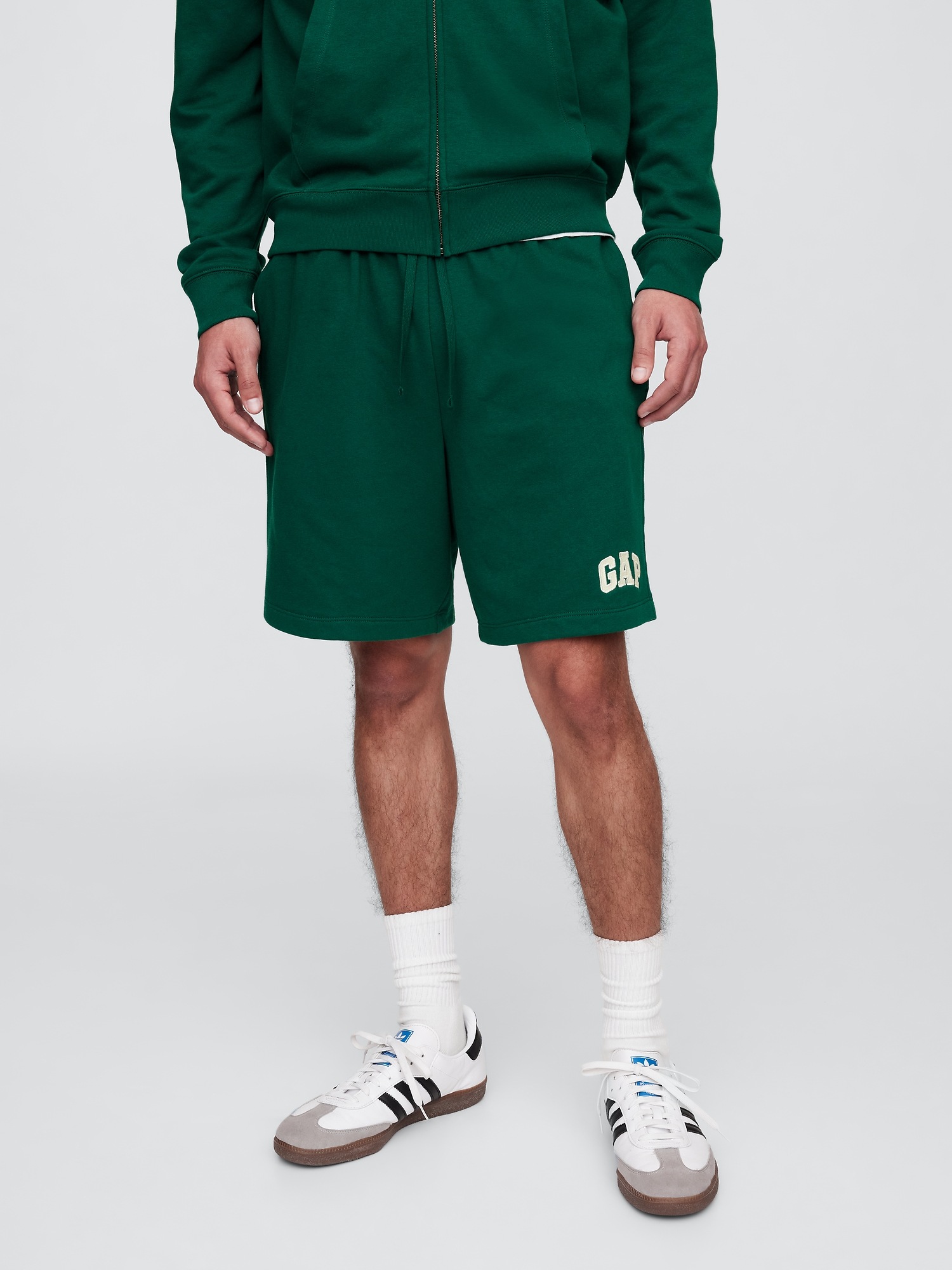 GAP Shorts with logo - Men's