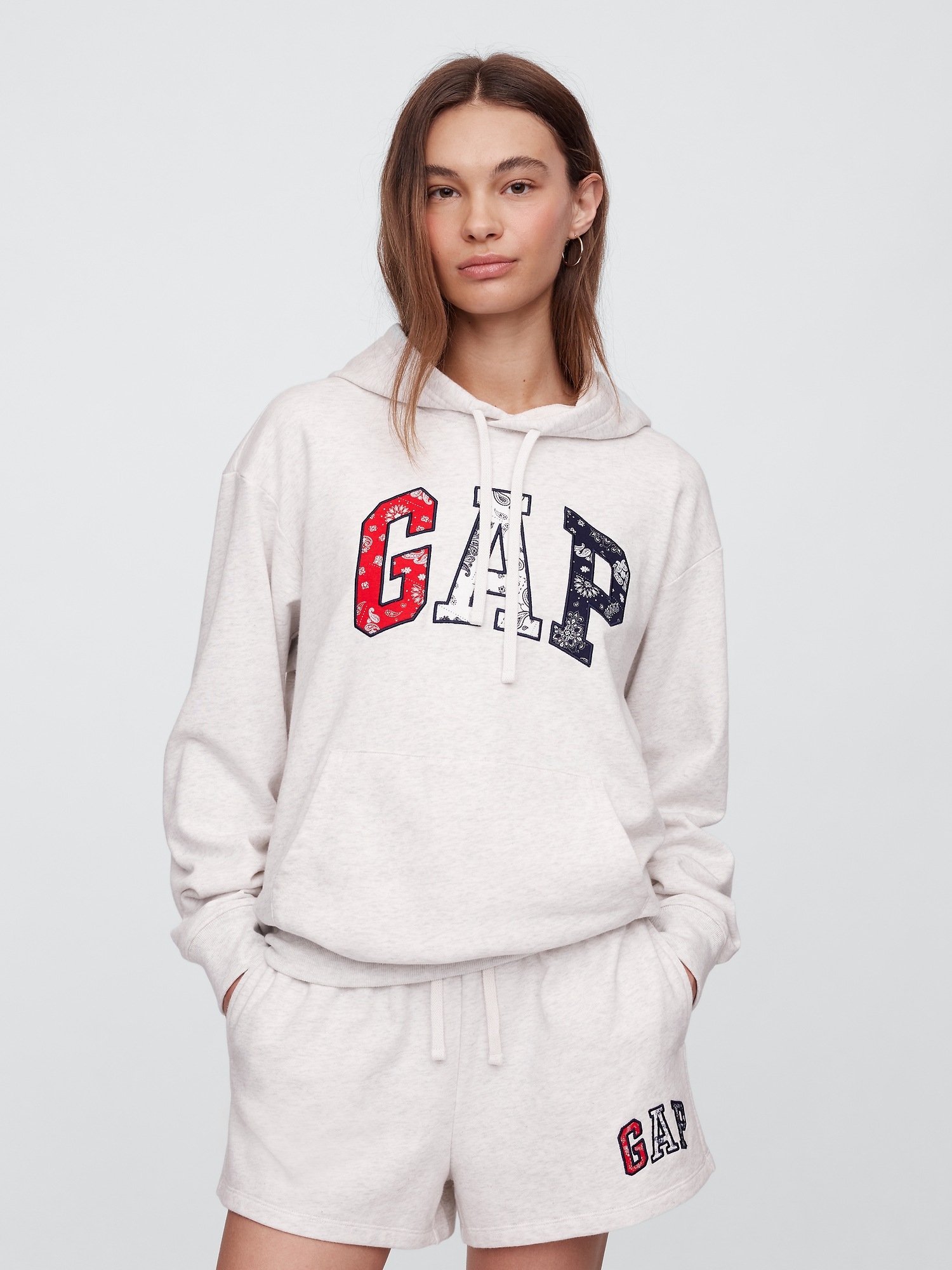 GAP Sweatshirt with Americana logo - Women&#039;s