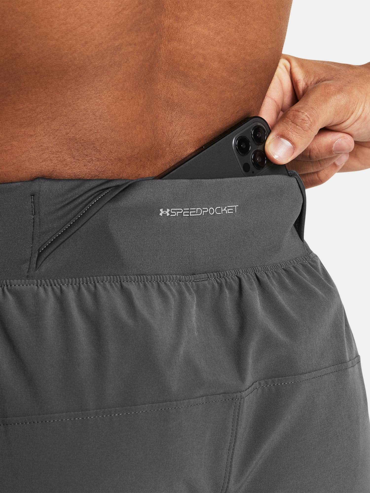Pantaloni si pantaloni scurti pentru barbati Under Armour - gri