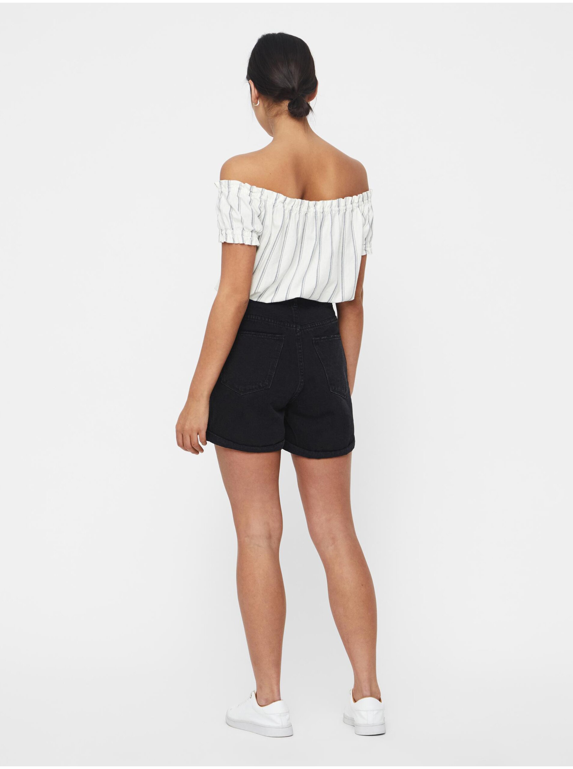 Pantaloni scurti gri inchis din denim cu talie inalta VERO MODA Nineteen