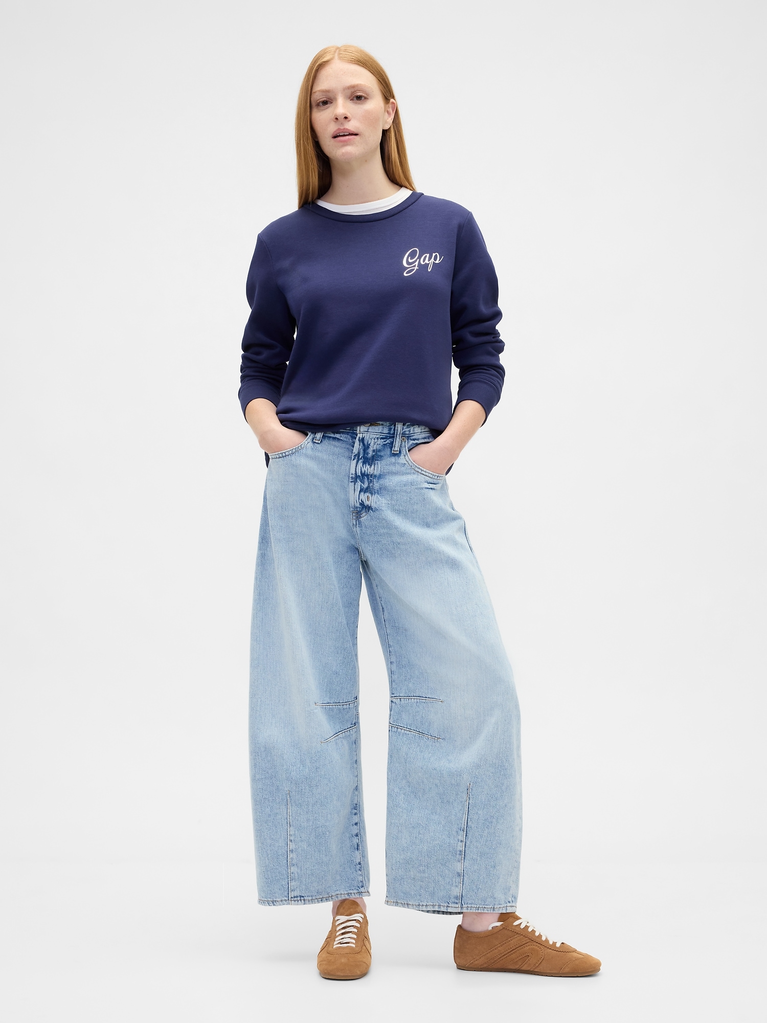 GAP Sweatshirt with logo - Women's