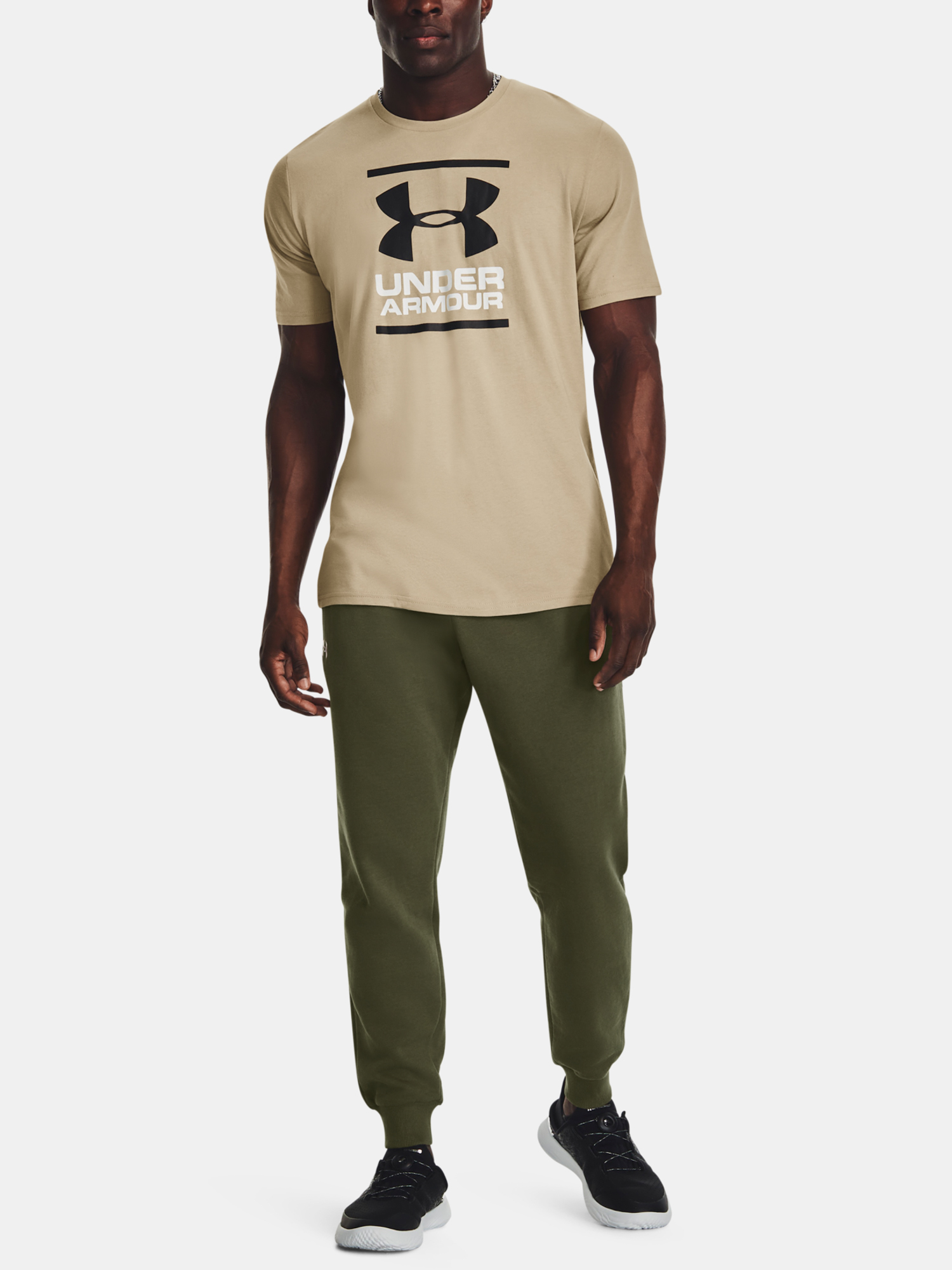 Pantaloni sport si de casa pentru barbati Under Armour - verde