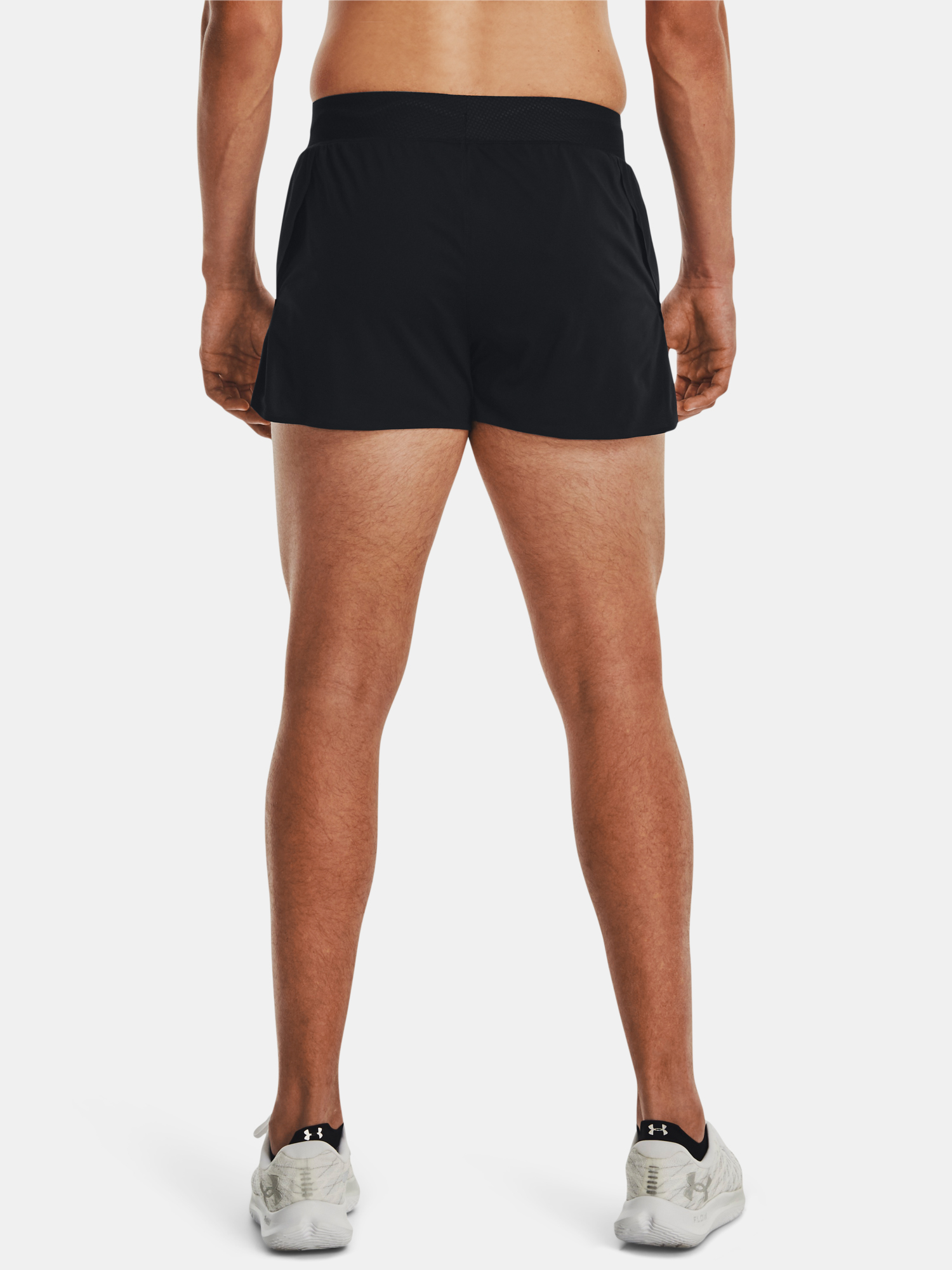 Pantaloni si pantaloni scurti pentru barbati Under Armour - negru