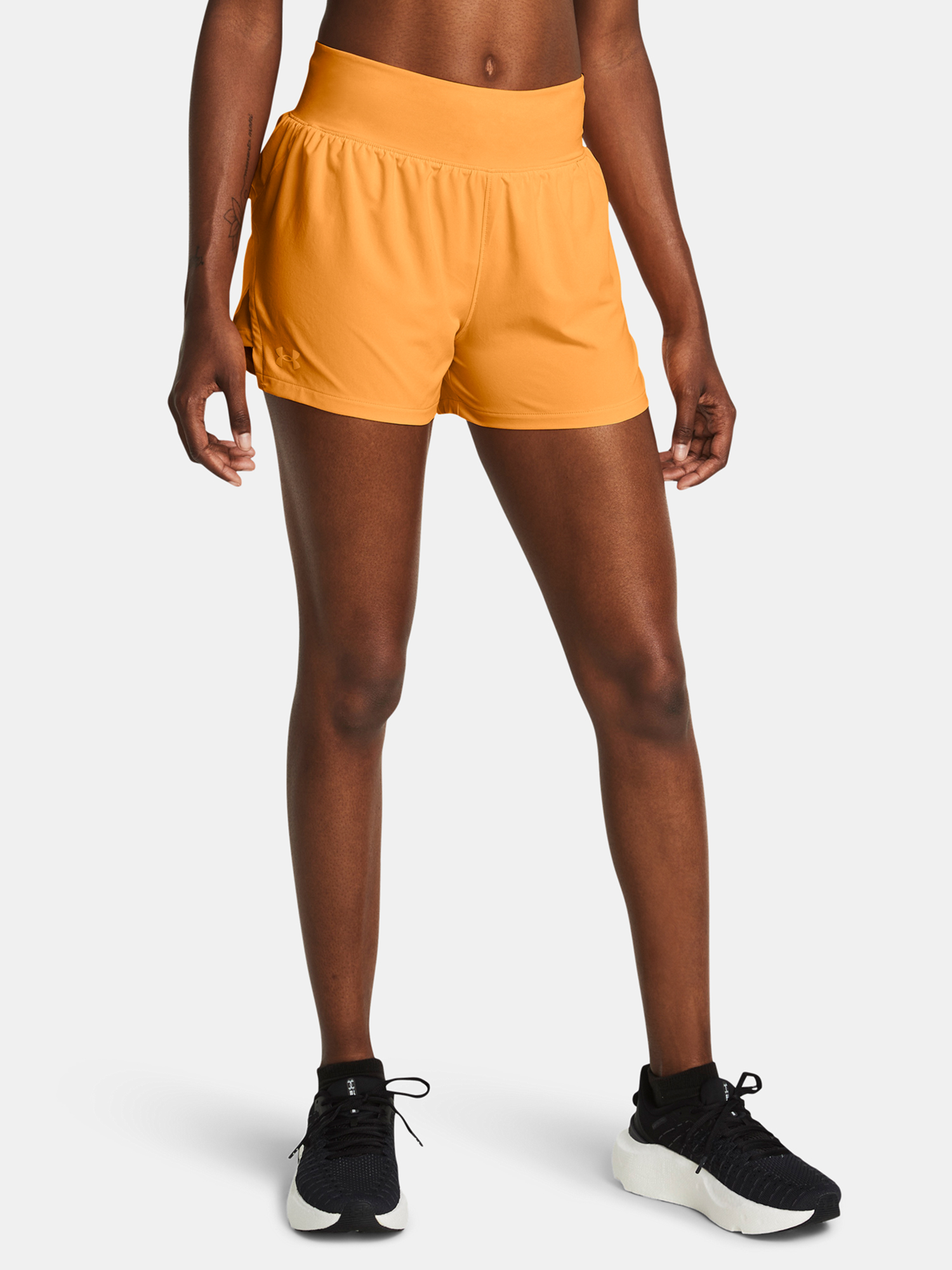 Oranžové dámske športové kraťasy Under Armour UA Launch Pro 3'' Shorts
