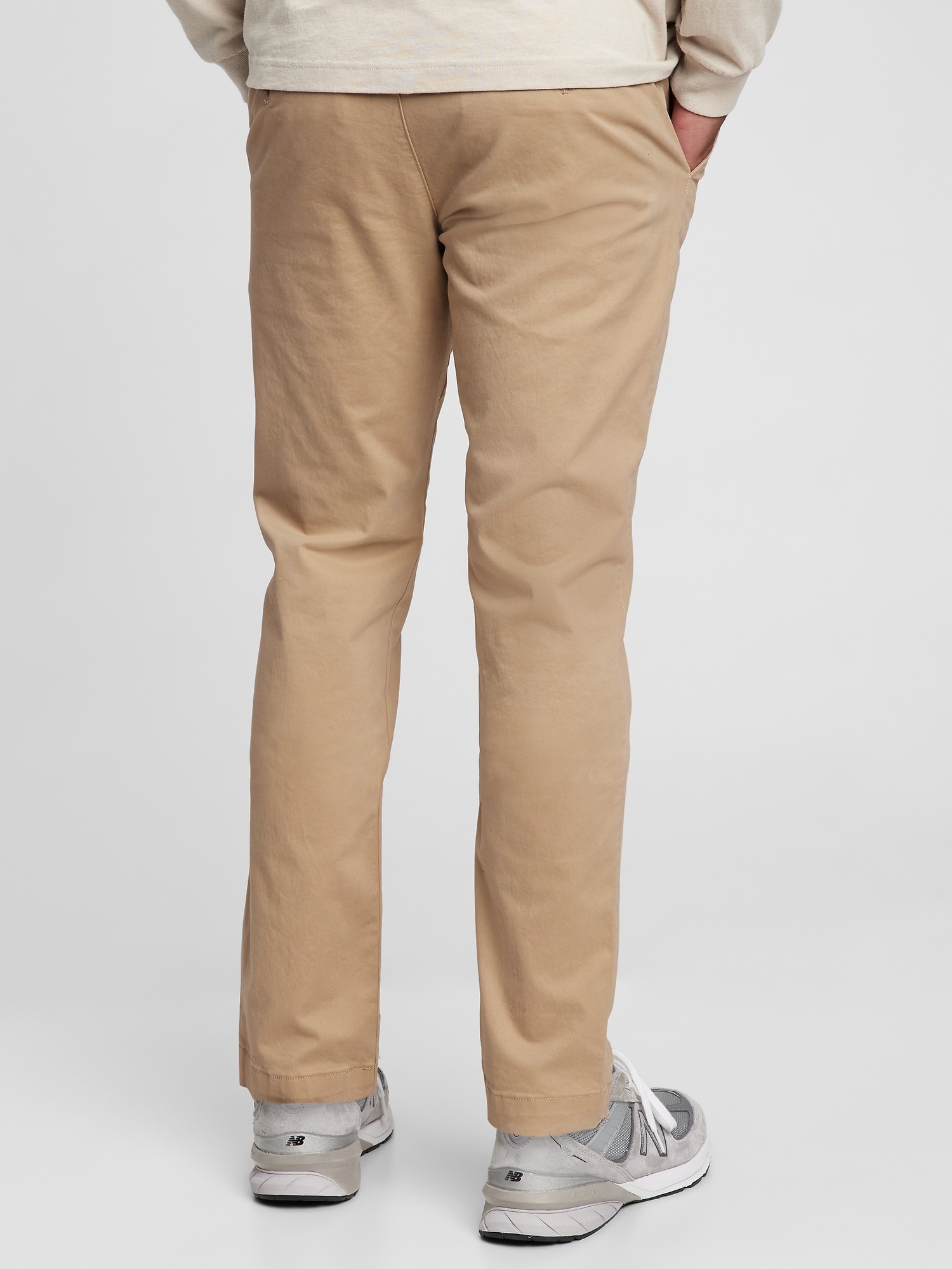 Pantaloni pentru bărbați GAP