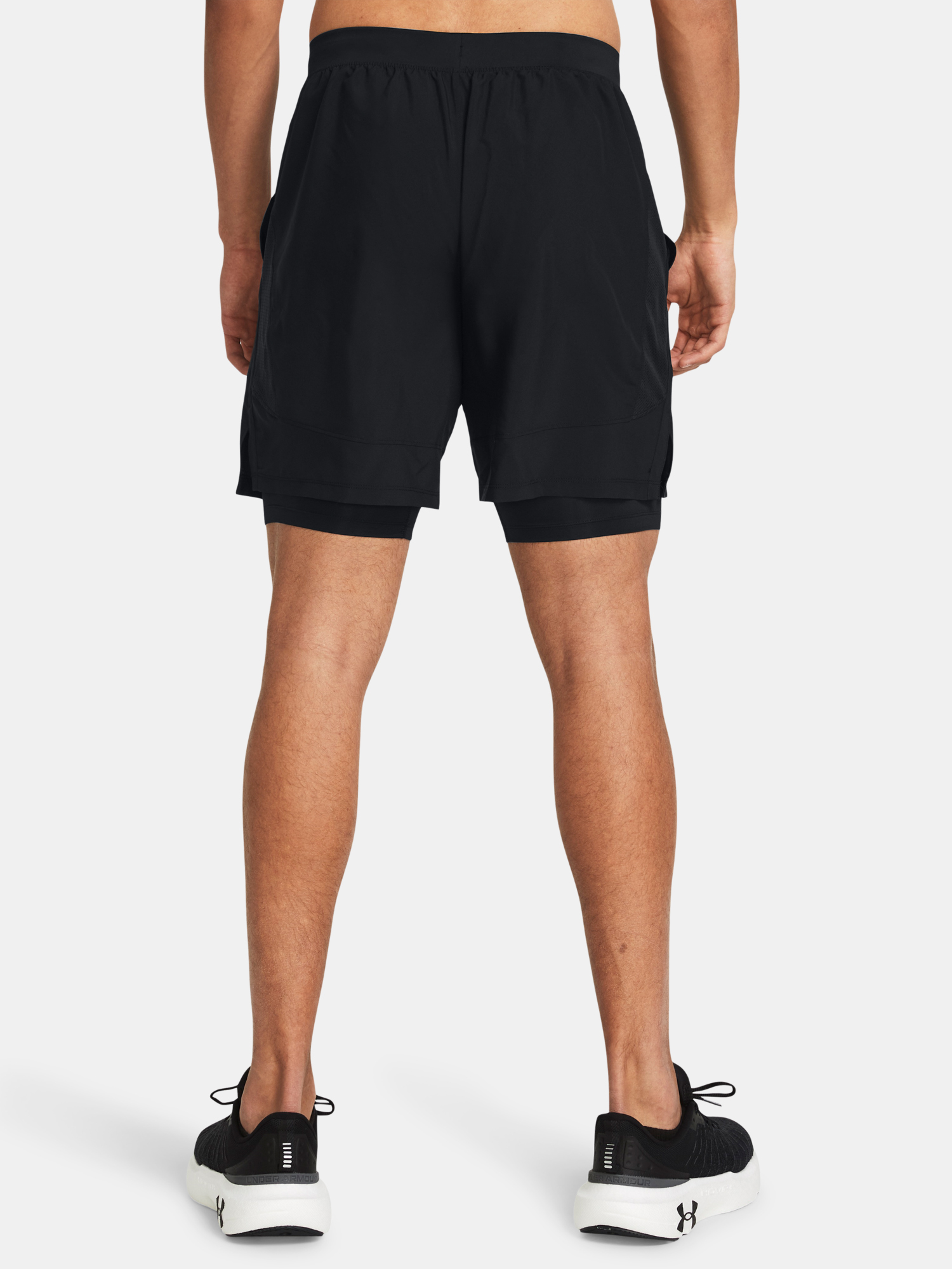 Pantaloni scurti pentru barbati Under Armour - negru