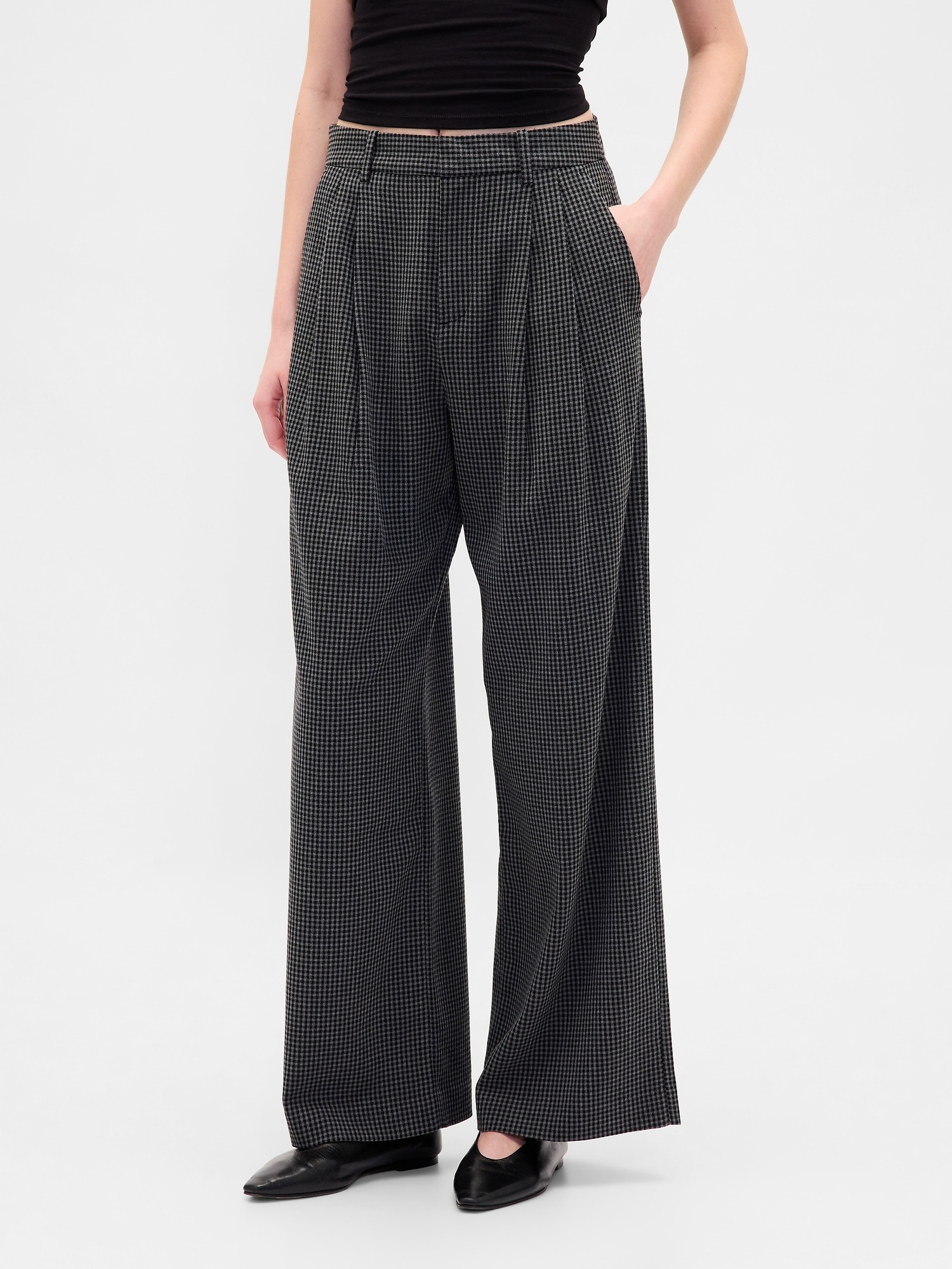 Pantaloni de damă GAP 365 Twill Pleated