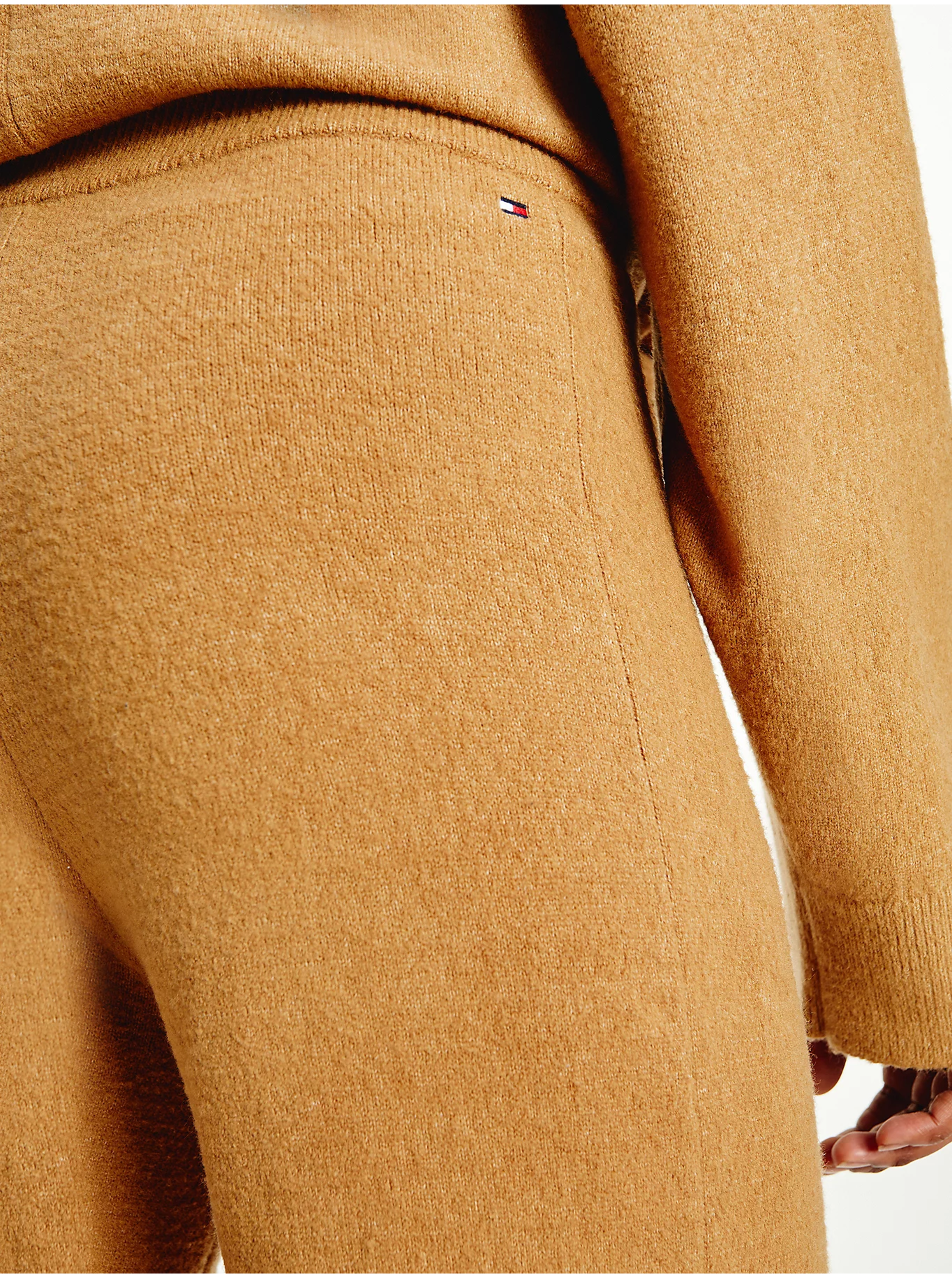 Pantaloni sport pentru femei Tommy Hilfiger - maro
