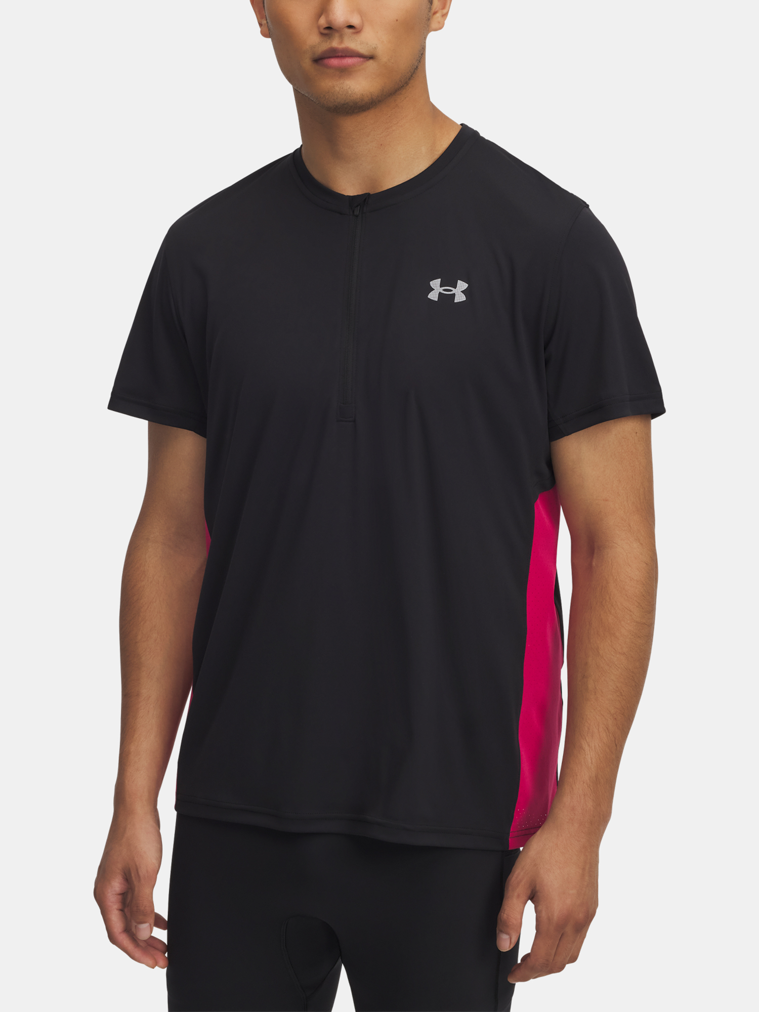 Mens T-shirt Under Armour UA TRAIL RUN ZIP SS - Mens