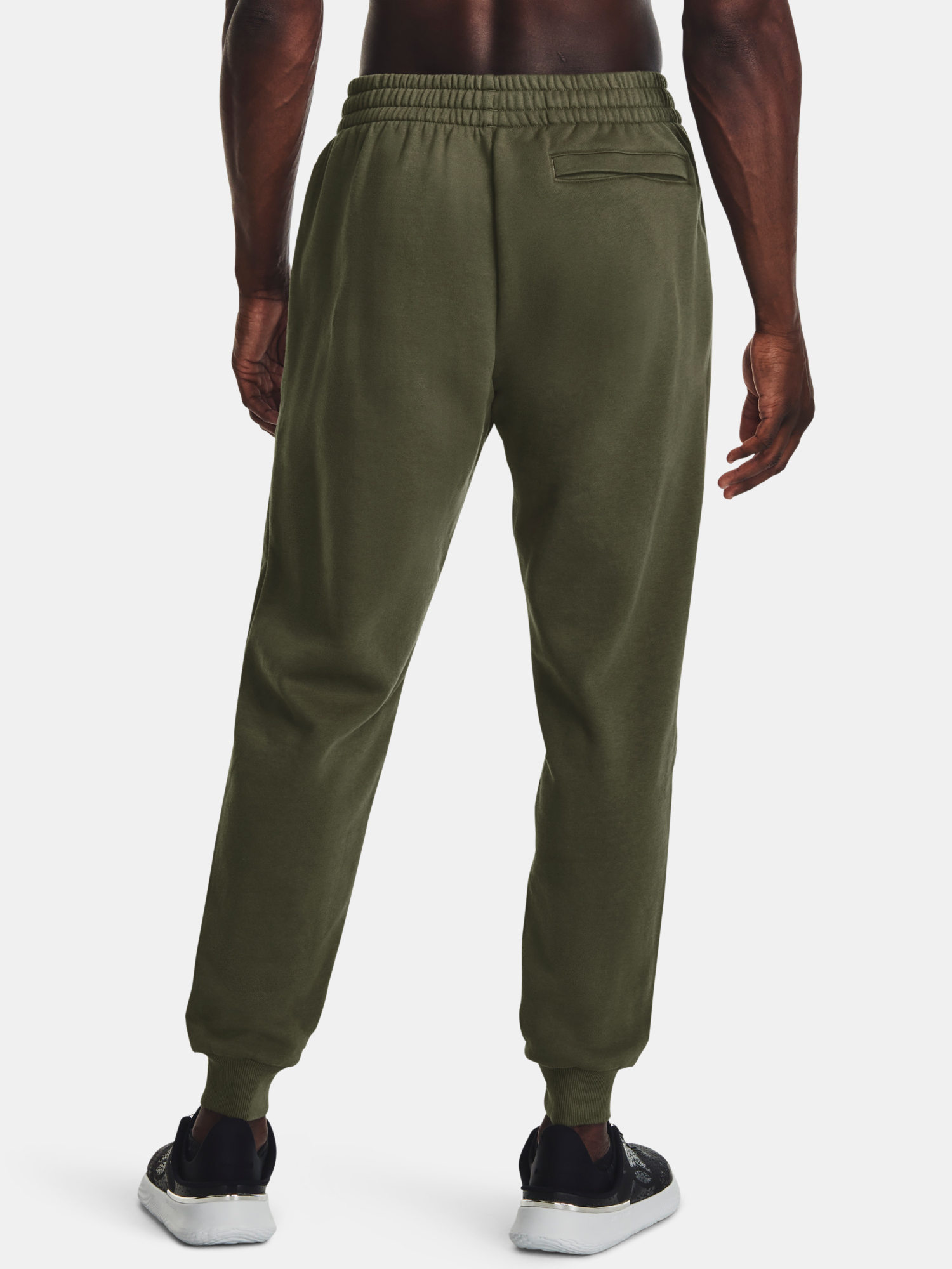 Pantaloni sport si de casa pentru barbati Under Armour - verde