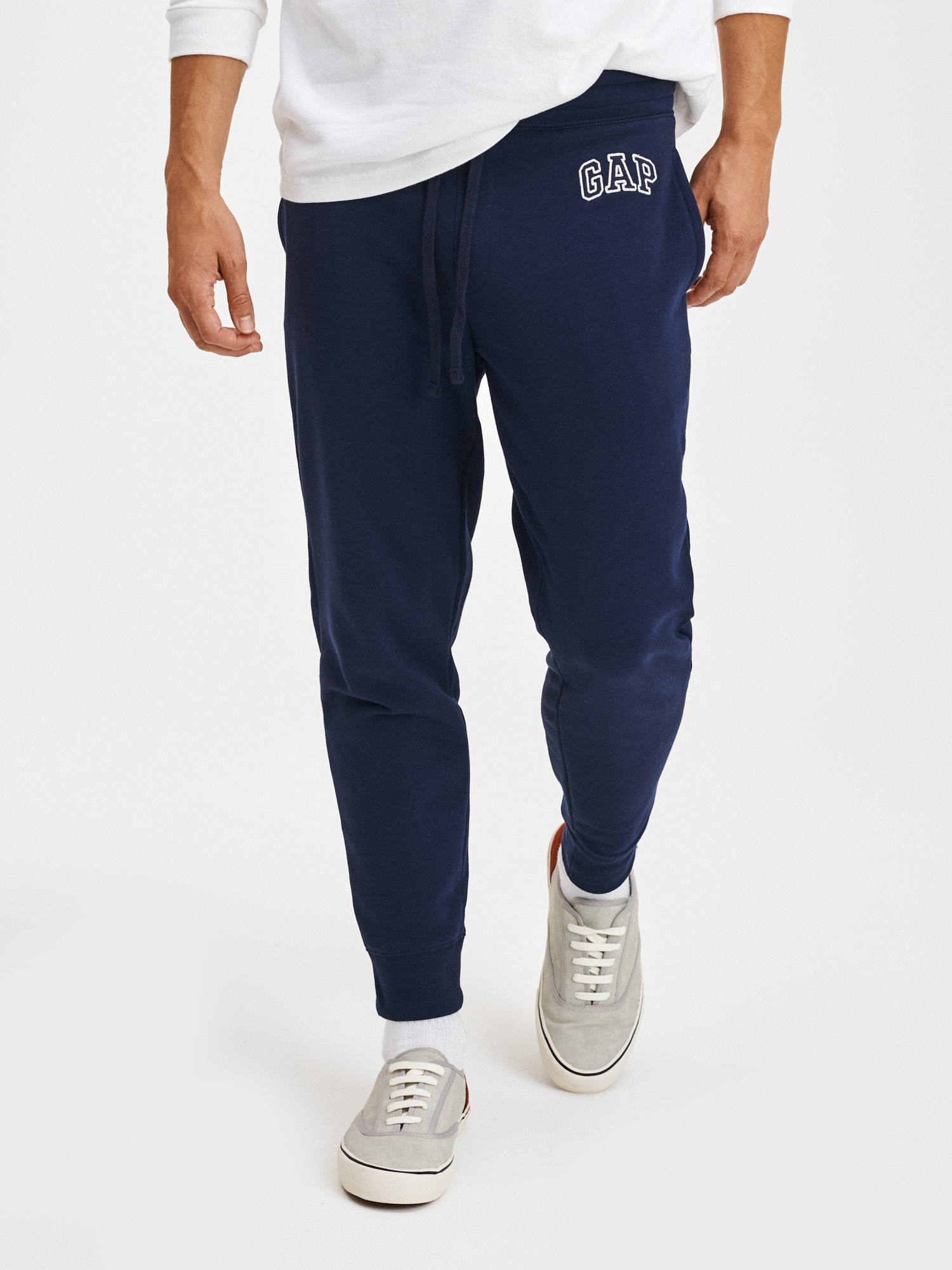 Pantaloni sport si de casa pentru barbati GAP