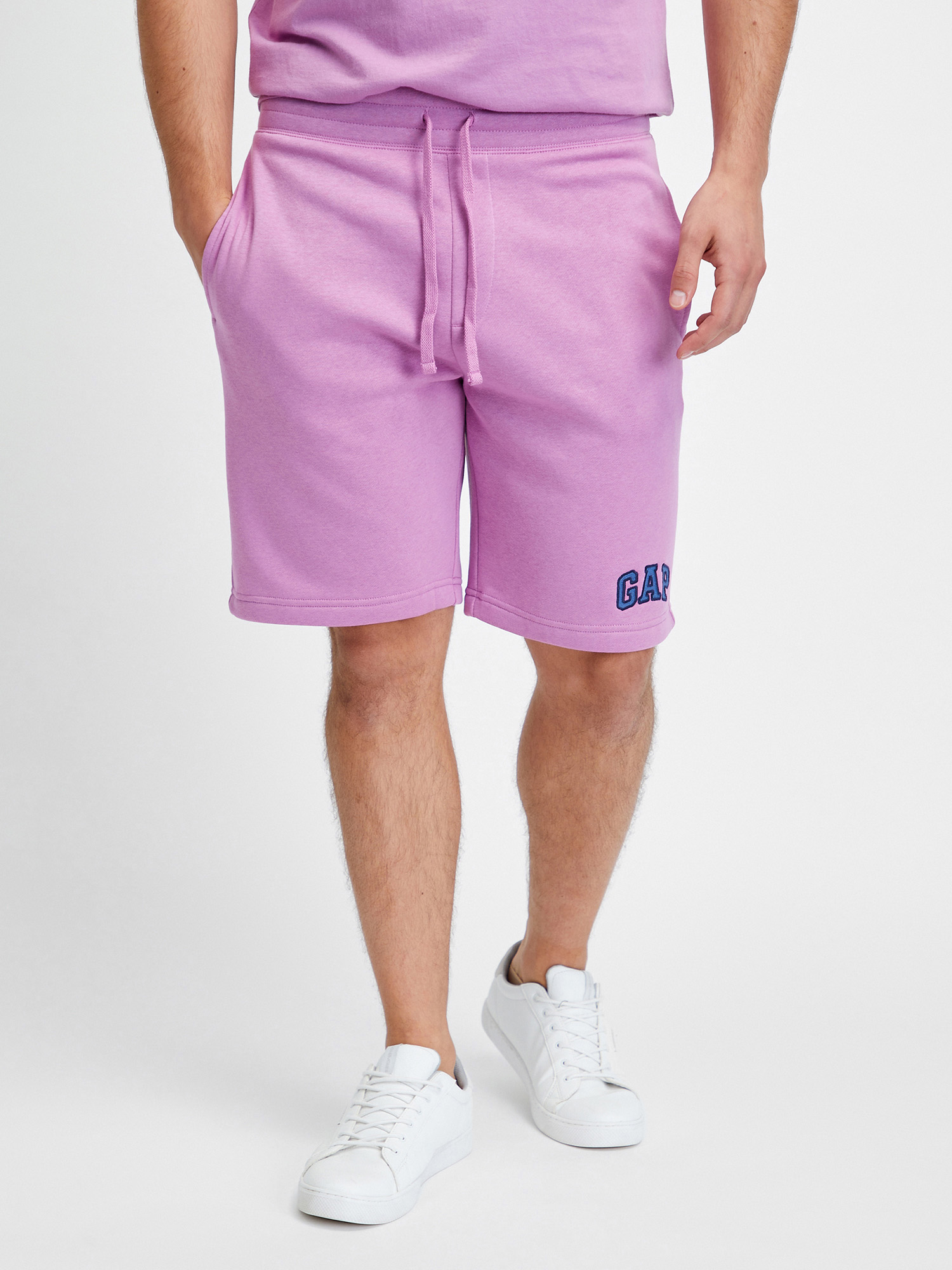 Tracksuit Shorts With GAP Logo - Men