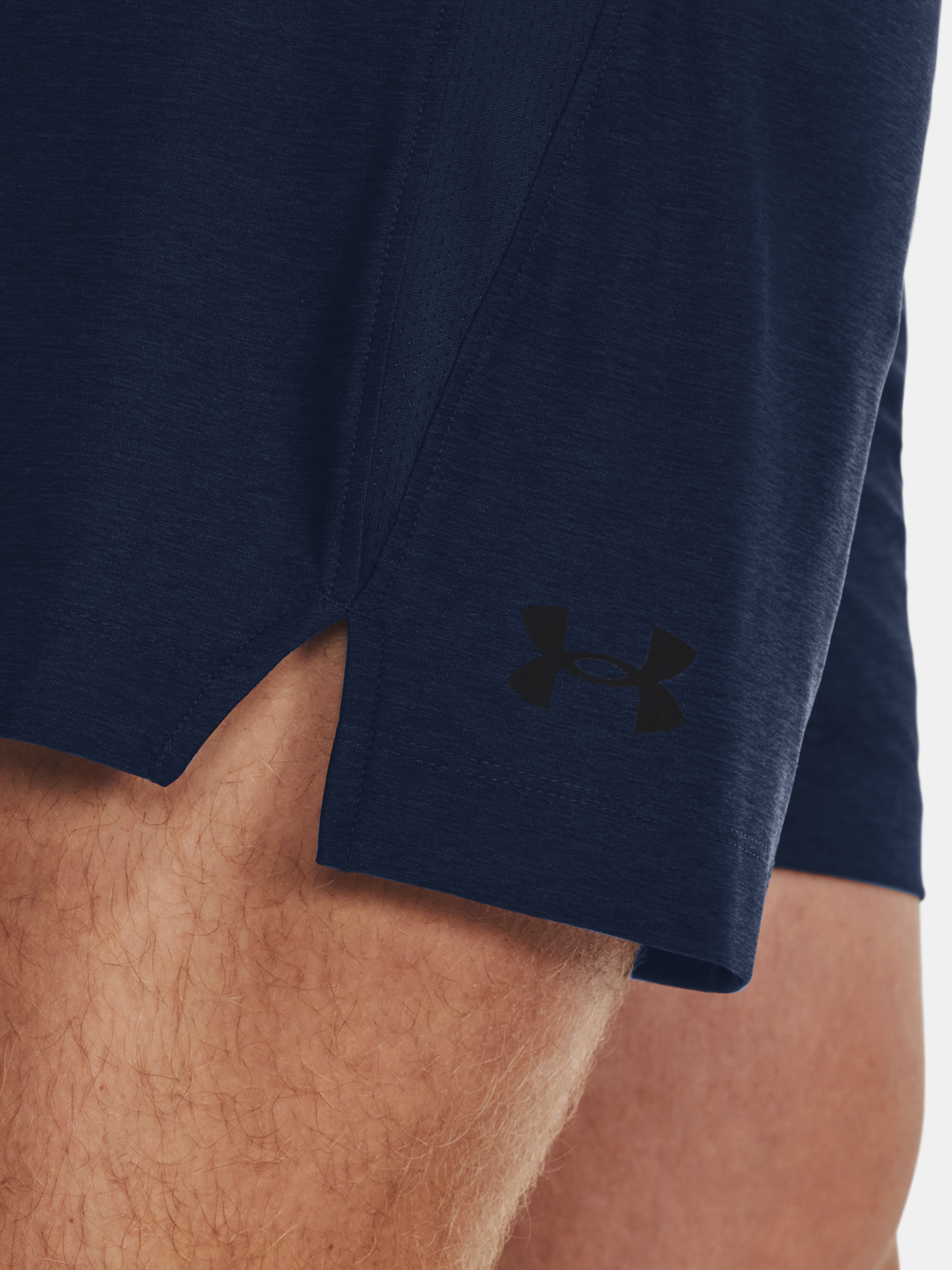 Pantaloni scurti de barbati, Under Armour