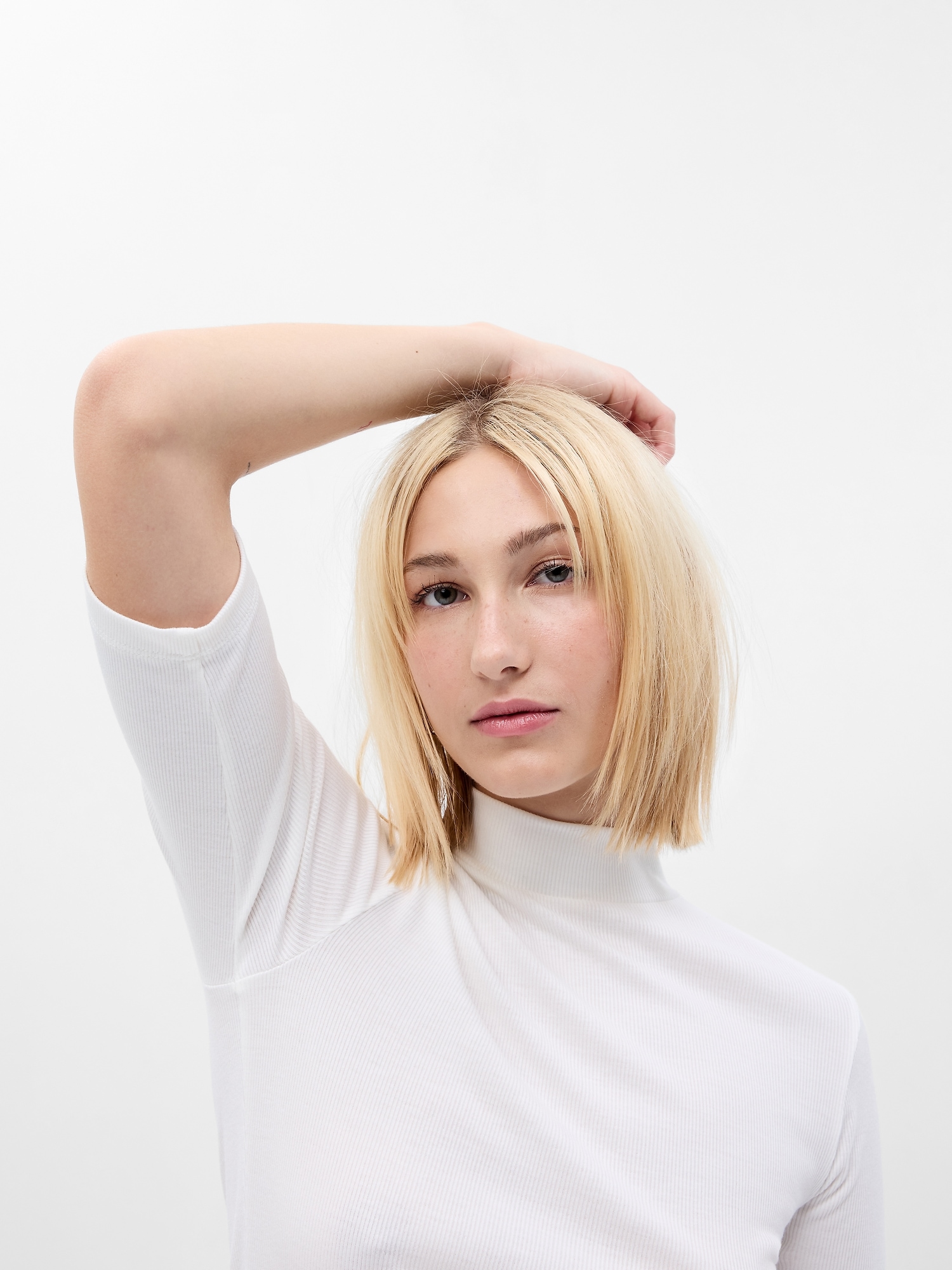 Tricouri pentru femei GAP - alb