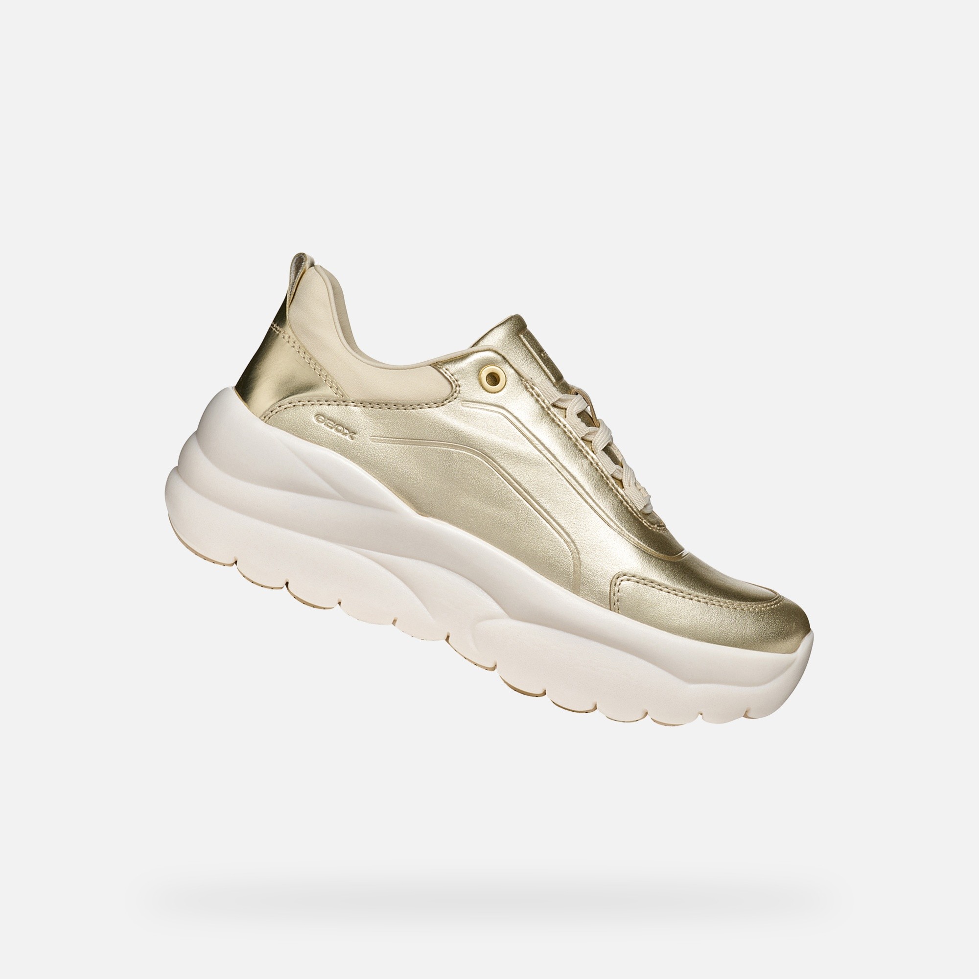 Златисти дамски маратонки Geox Xtros