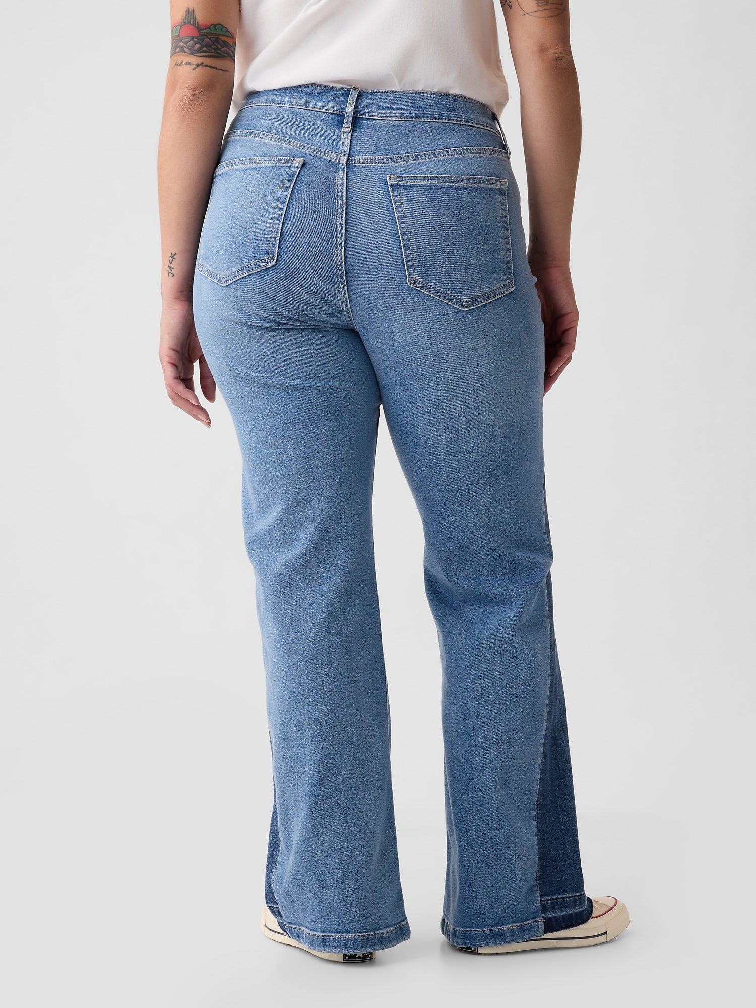 GAP Jeans '70s flare High Rise Patched - Women's