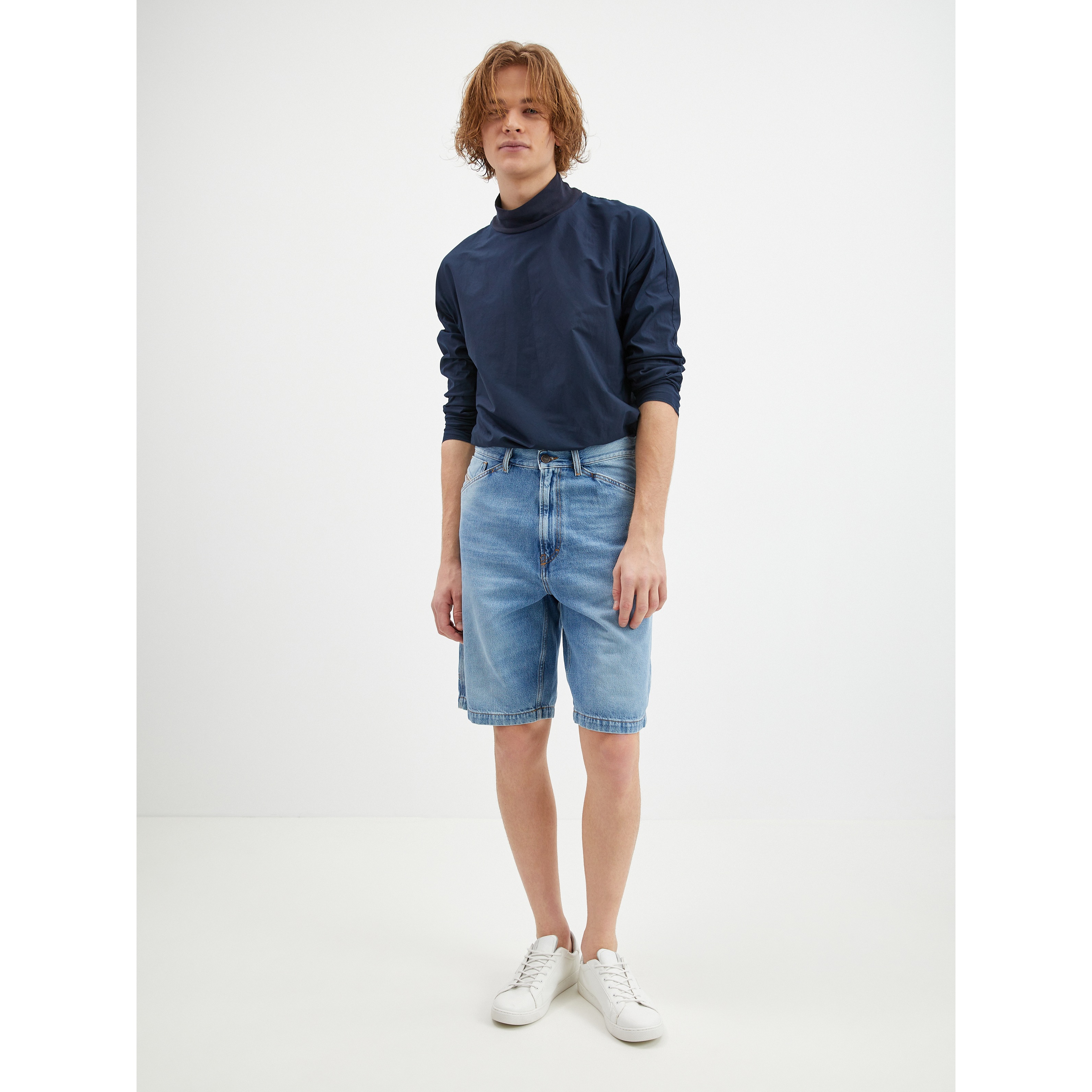 Pantaloni scurti pentru barbati Diesel - albastru deschis