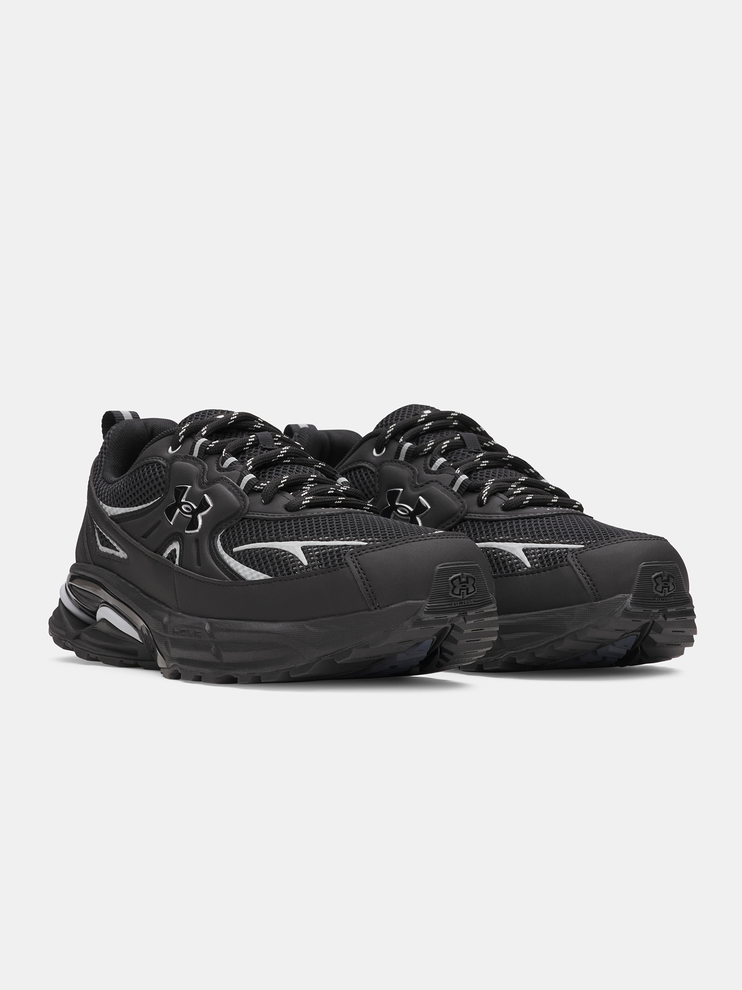Unisex shoes Under Armour UA Apparition Tech-BLK - unisex