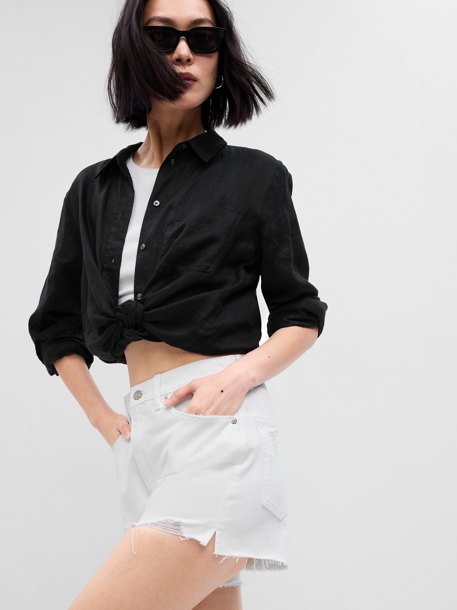 Pantaloni scurti pentru femei GAP - alb