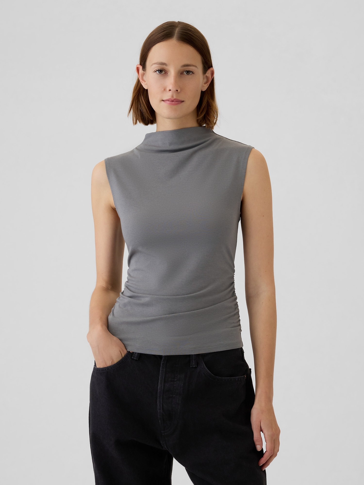 GAP Sleeveless Top - Women