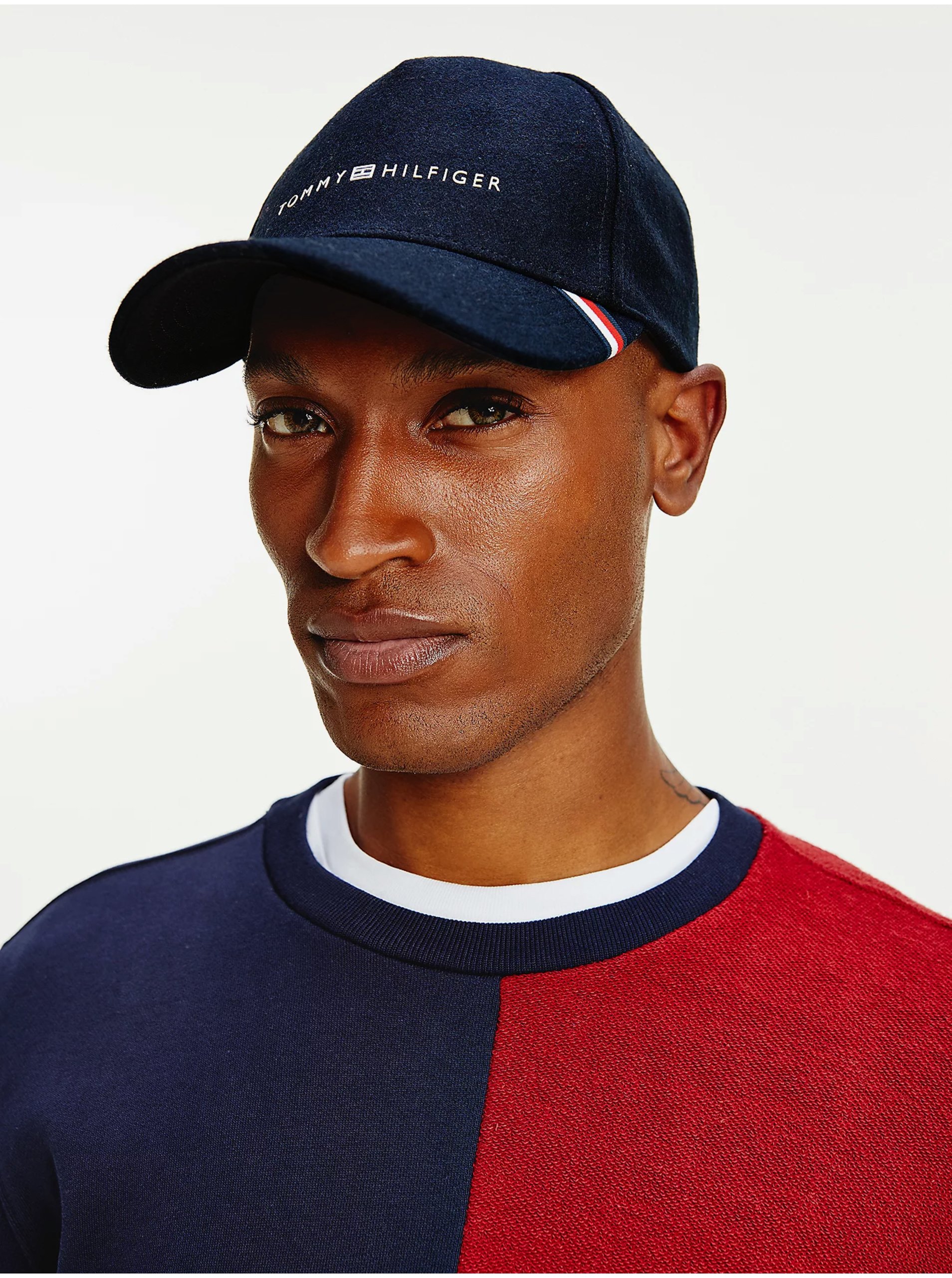 tommy hilfiger woolen cap