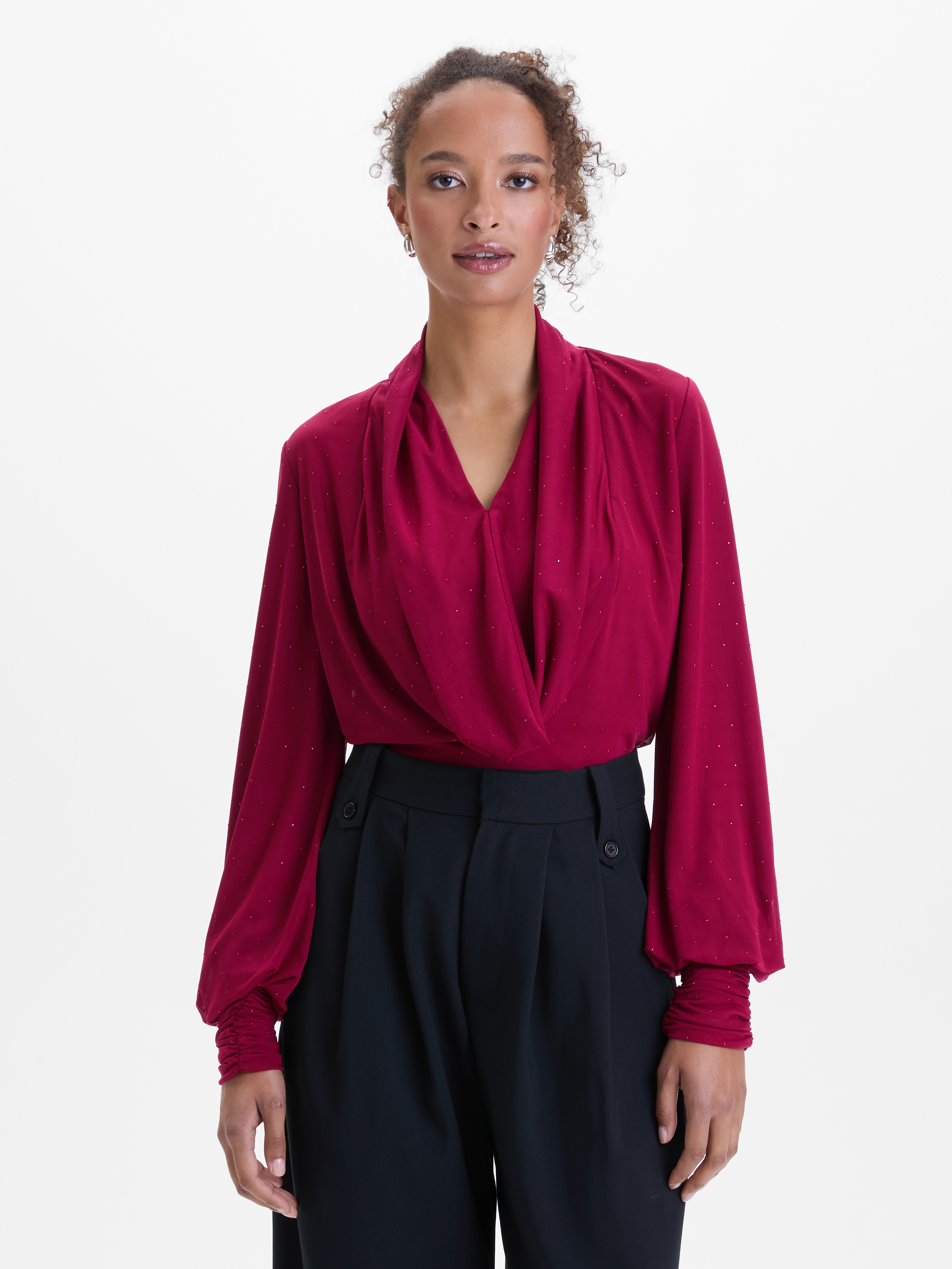 Бордо дамска блуза с кристали