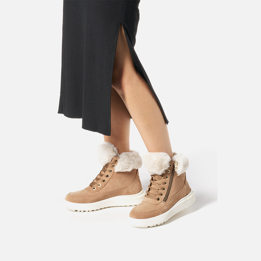 Brown women's ankle boots Geox Dalyla B ABX - Women's