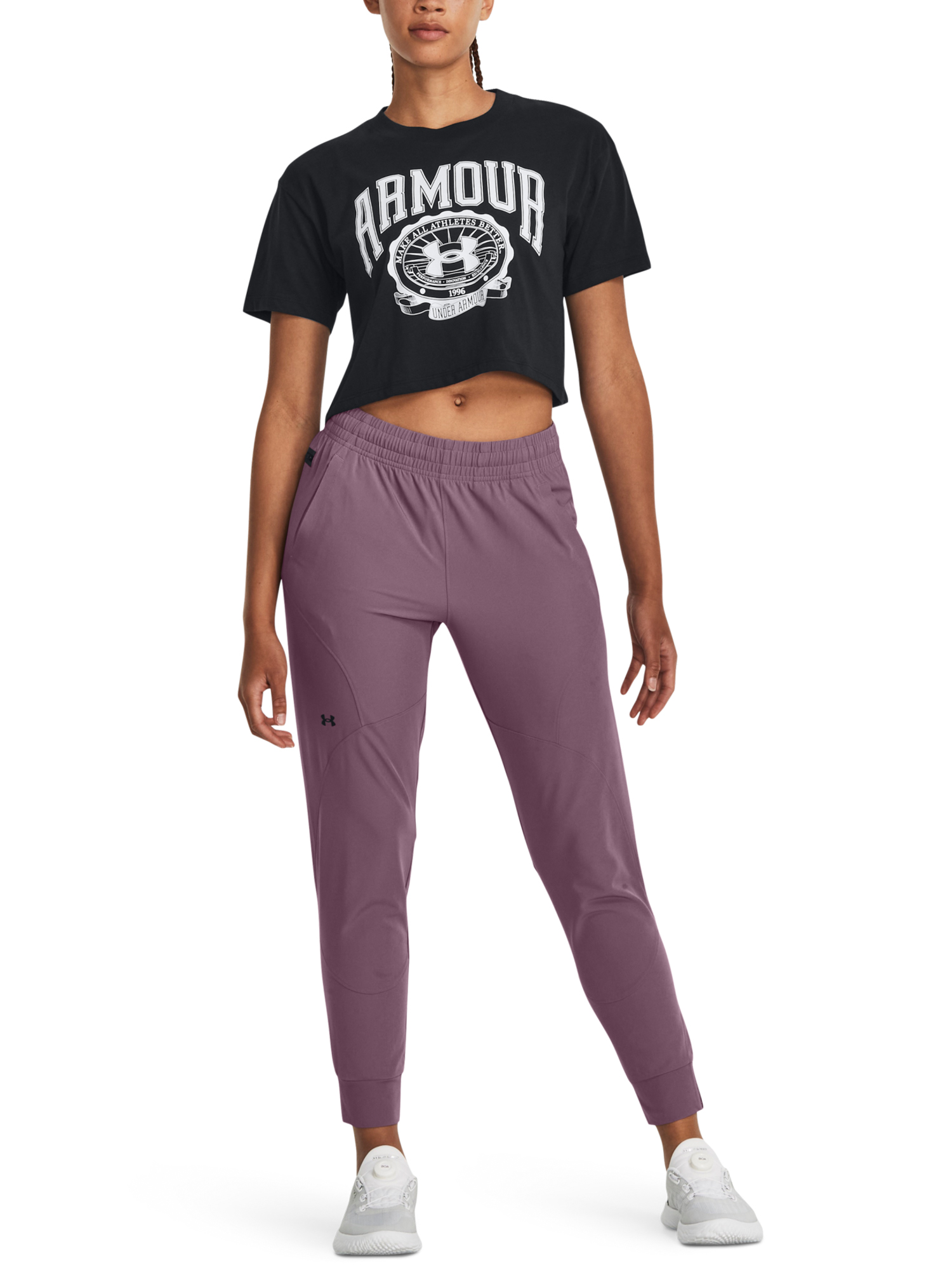 Pantaloni si pantaloni scurti pentru femei Under Armour - mov