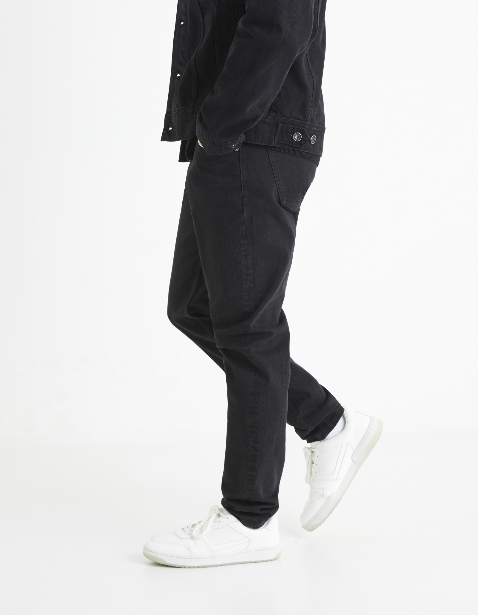 Pantaloni pentru bărbați Celio
