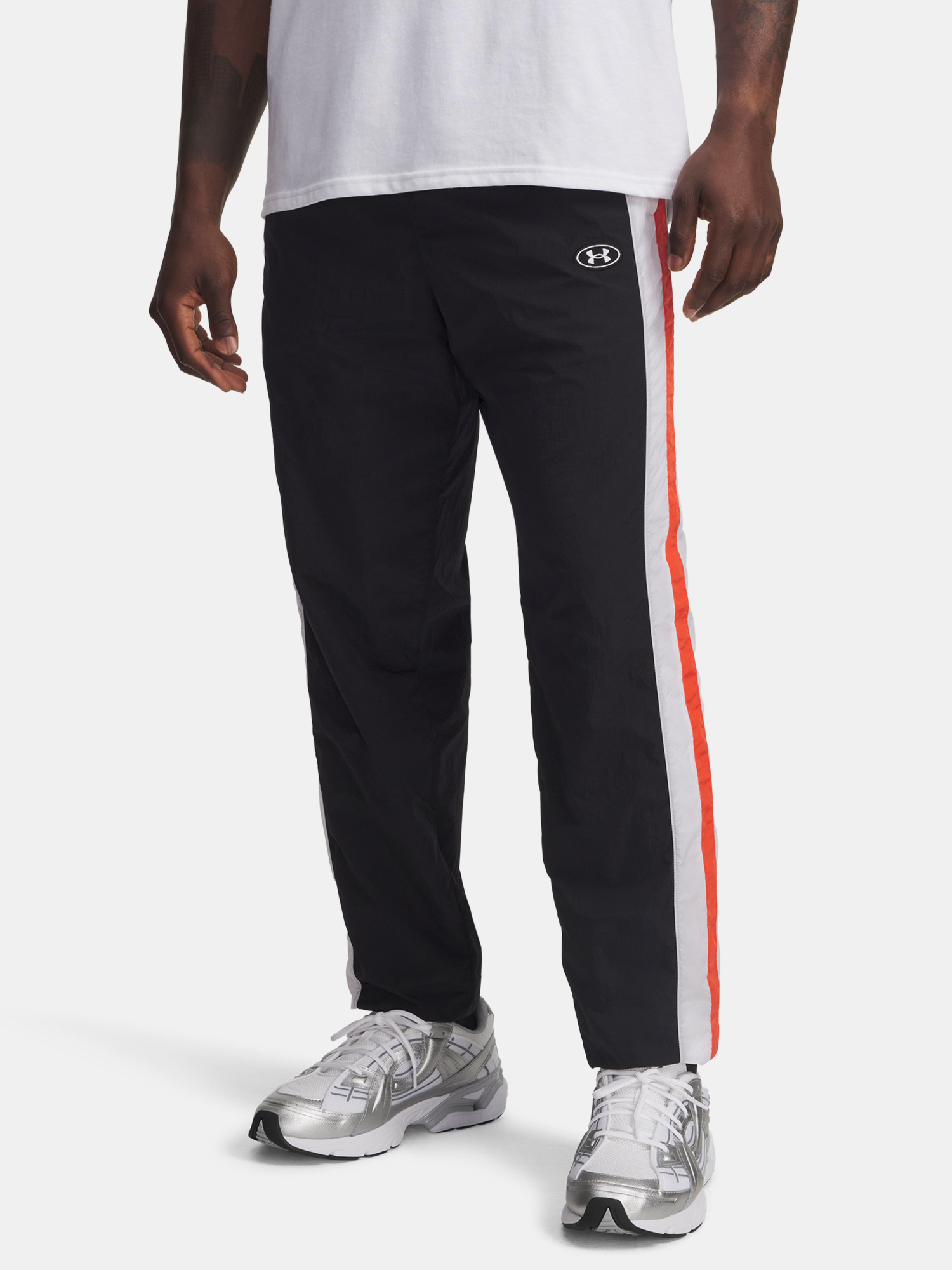 Men&#039;s Under Armour UA Icon Wvn Track Pnt-BLK Men&#039;s Sports Trousers - Mens